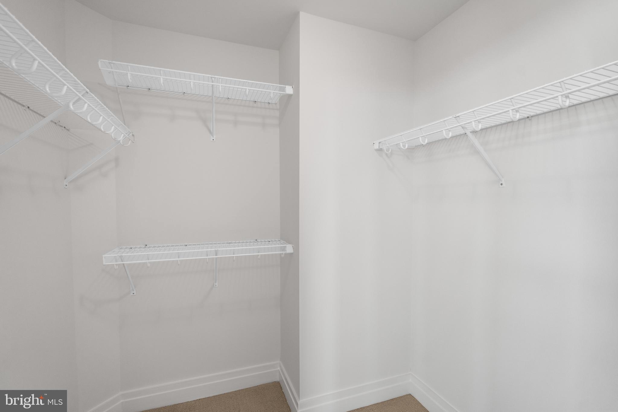 ONE PARK CREST CONDOMINIUM - Residential