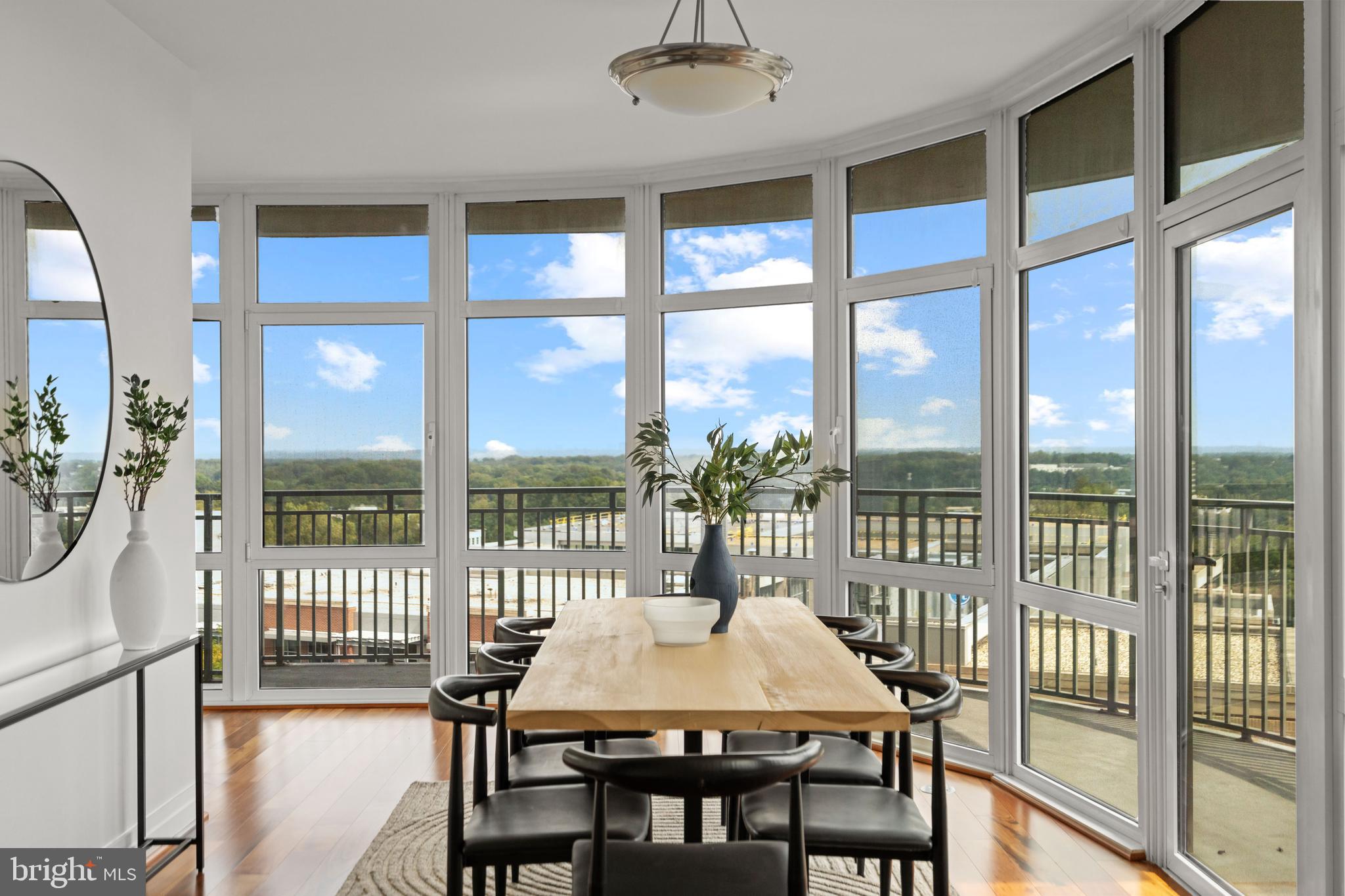 ONE PARK CREST CONDOMINIUM - Residential