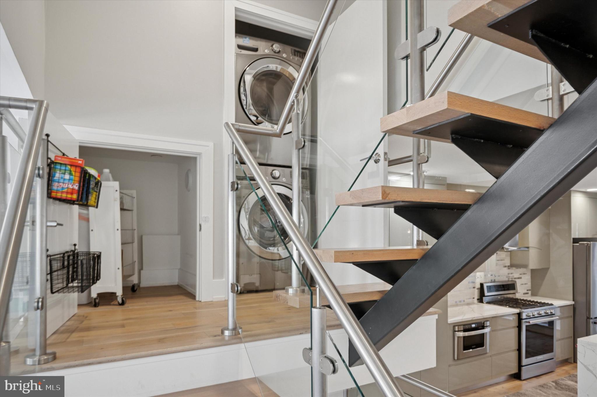 PHILADELPHIA - Residential
