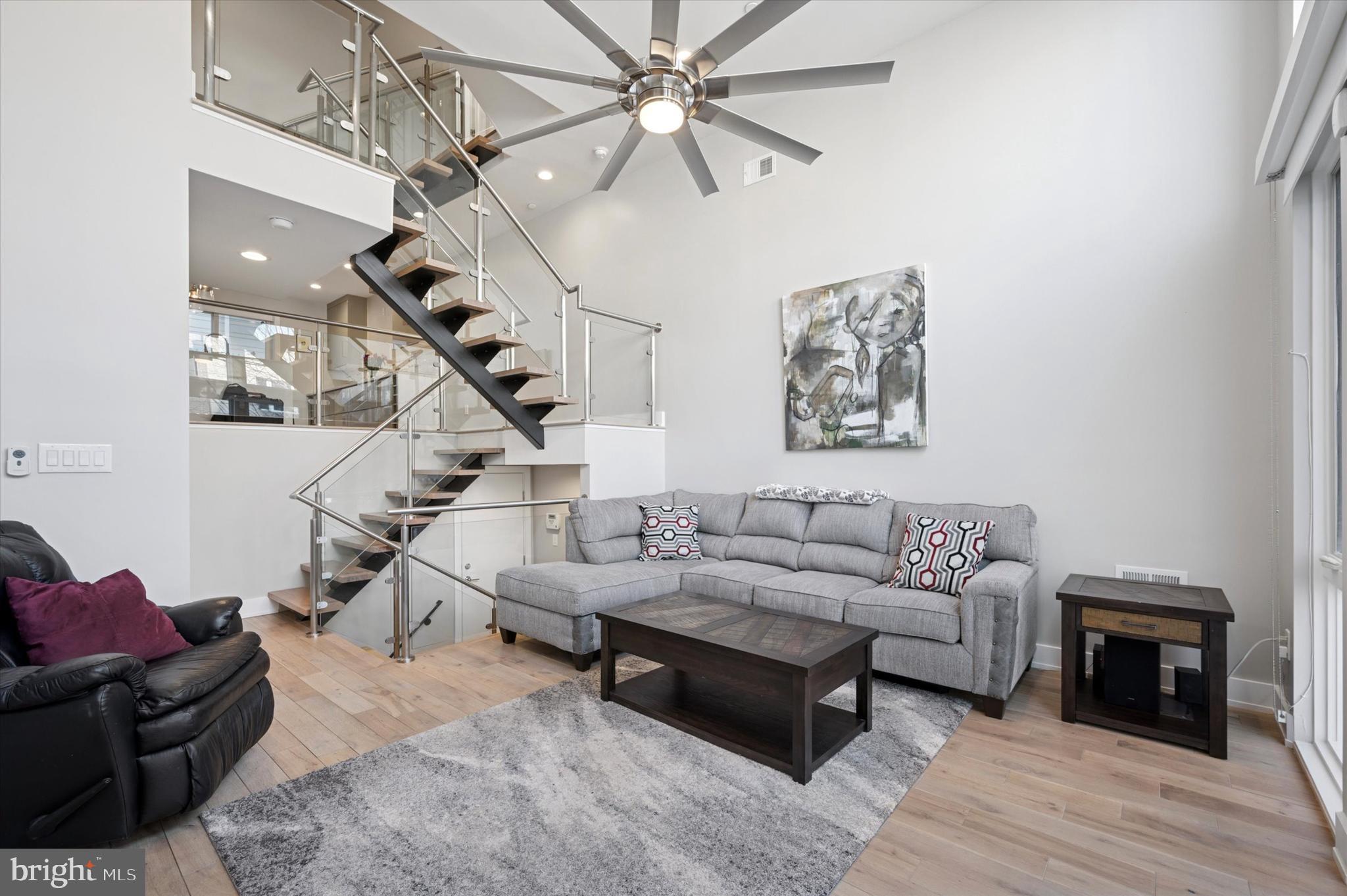PHILADELPHIA - Residential