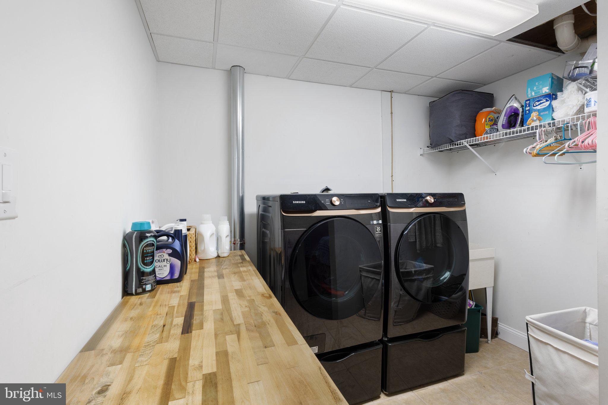 HUNTERS RIDGE - Residential