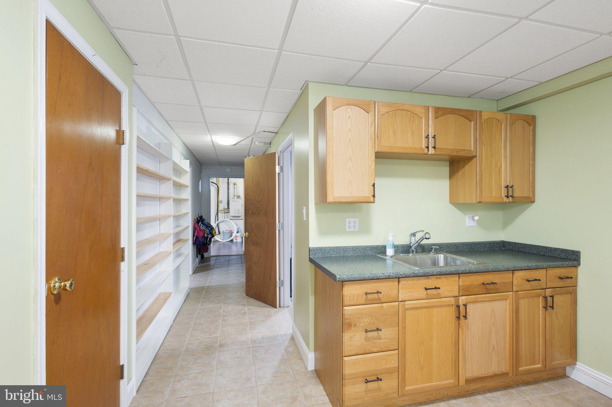 HUNTERS RIDGE - Residential