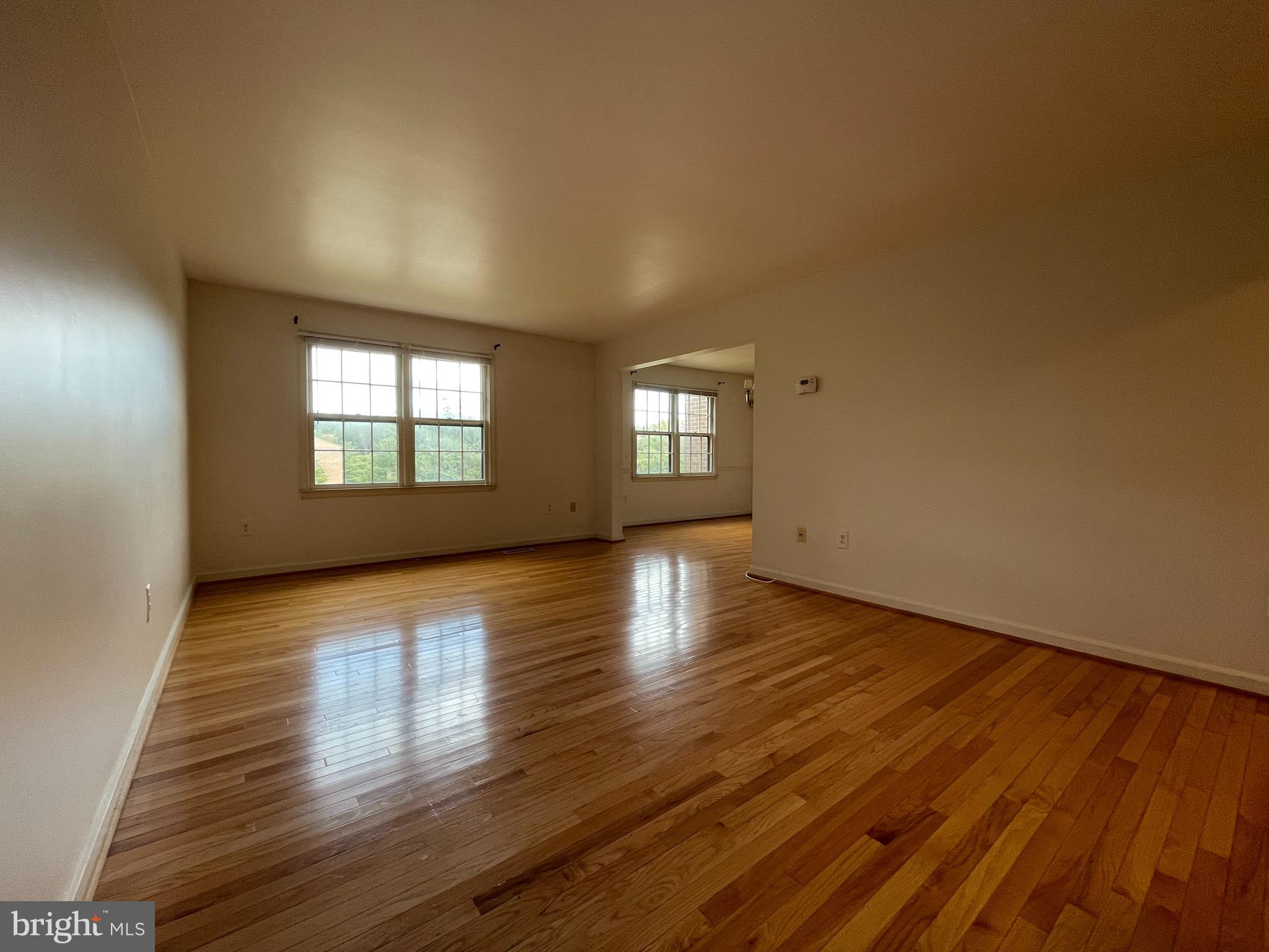 OLD GEORGETOWN VILLAGE - Residential Lease