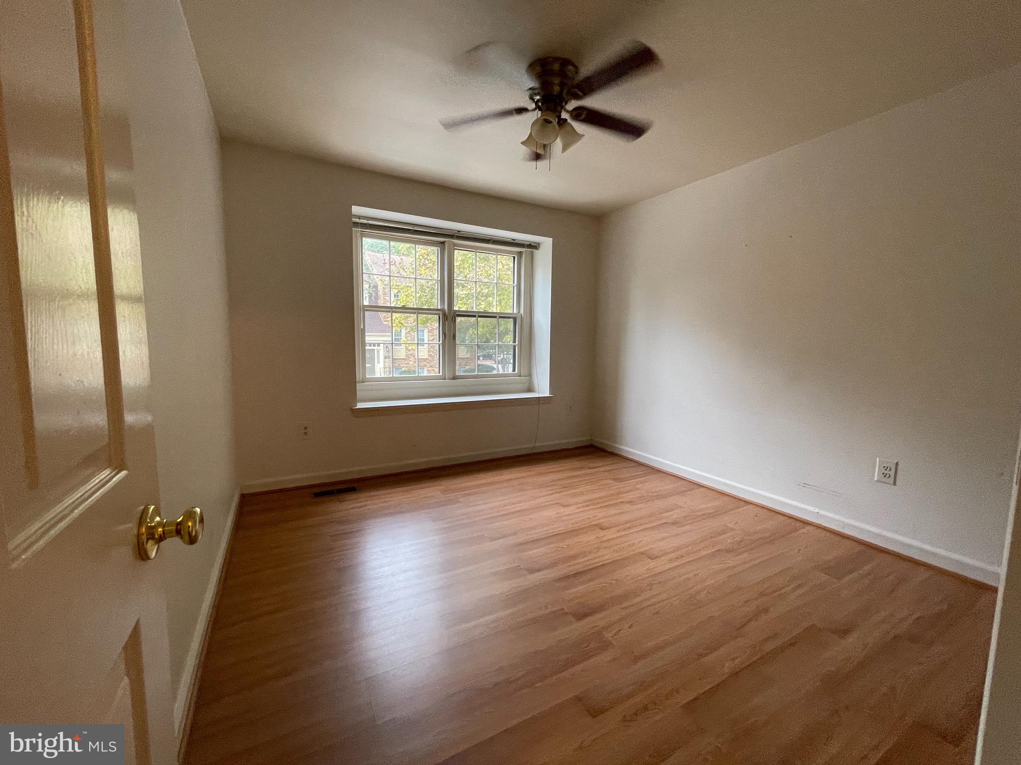 OLD GEORGETOWN VILLAGE - Residential Lease