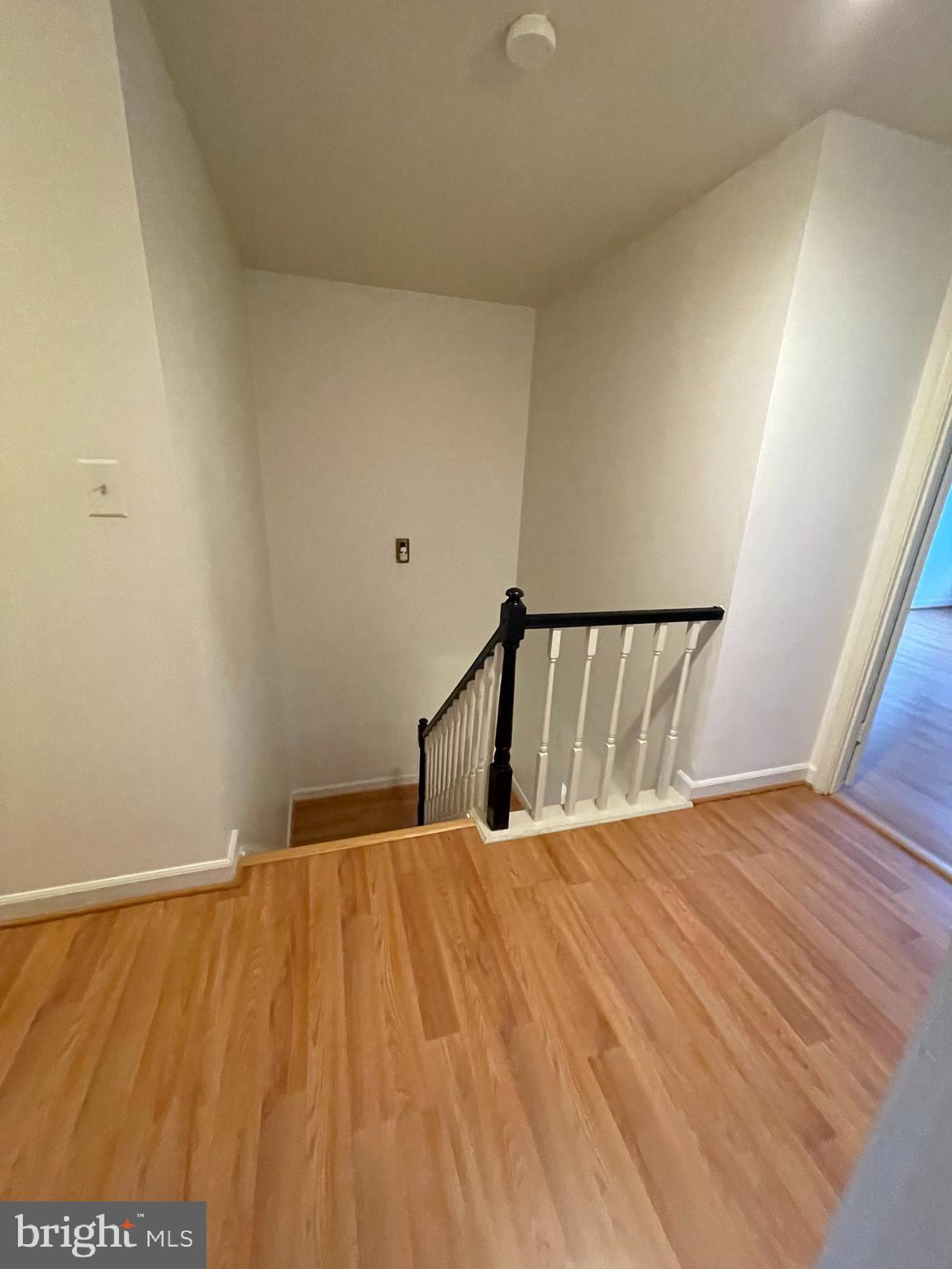 OLD GEORGETOWN VILLAGE - Residential Lease