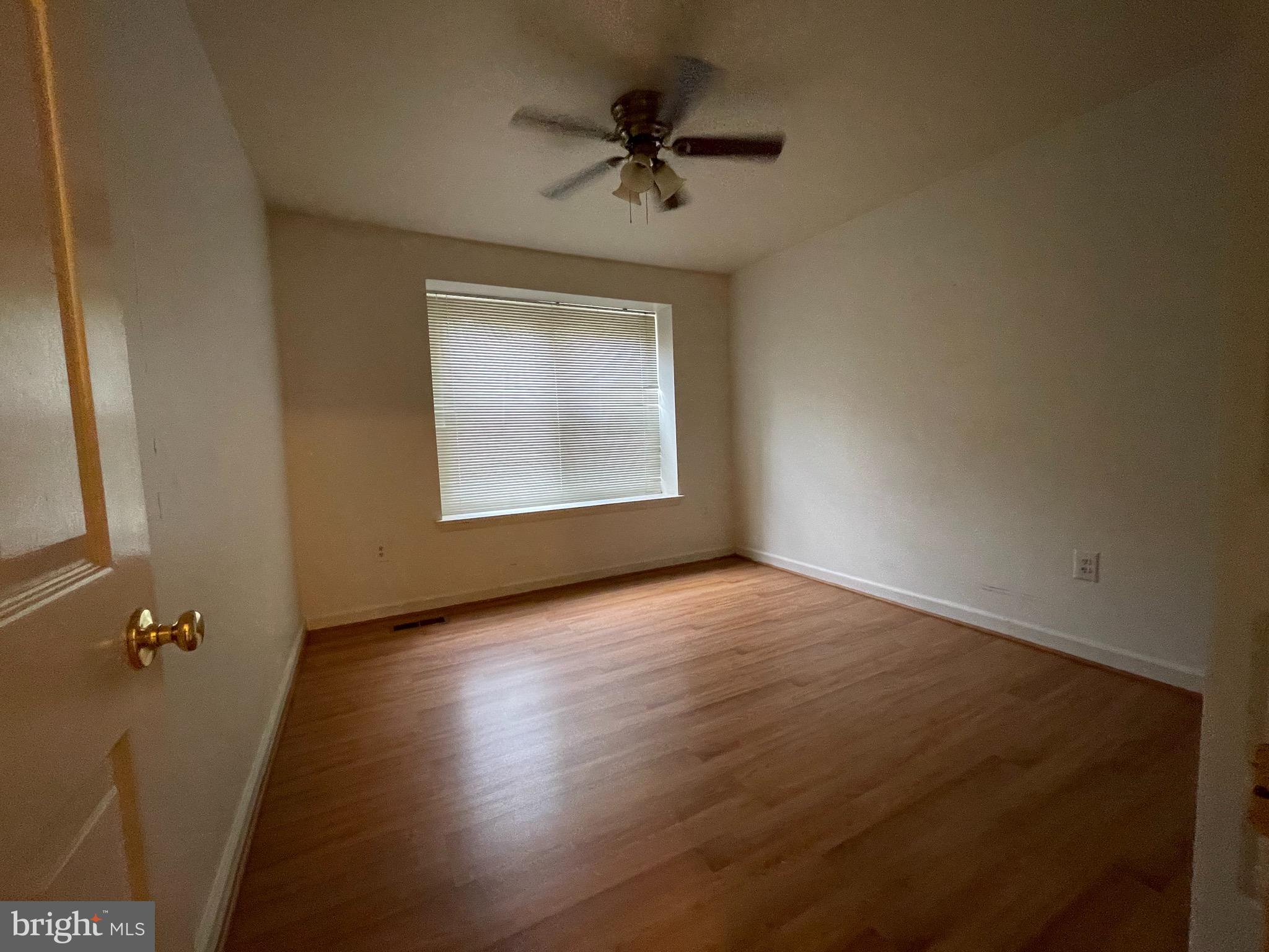 OLD GEORGETOWN VILLAGE - Residential Lease