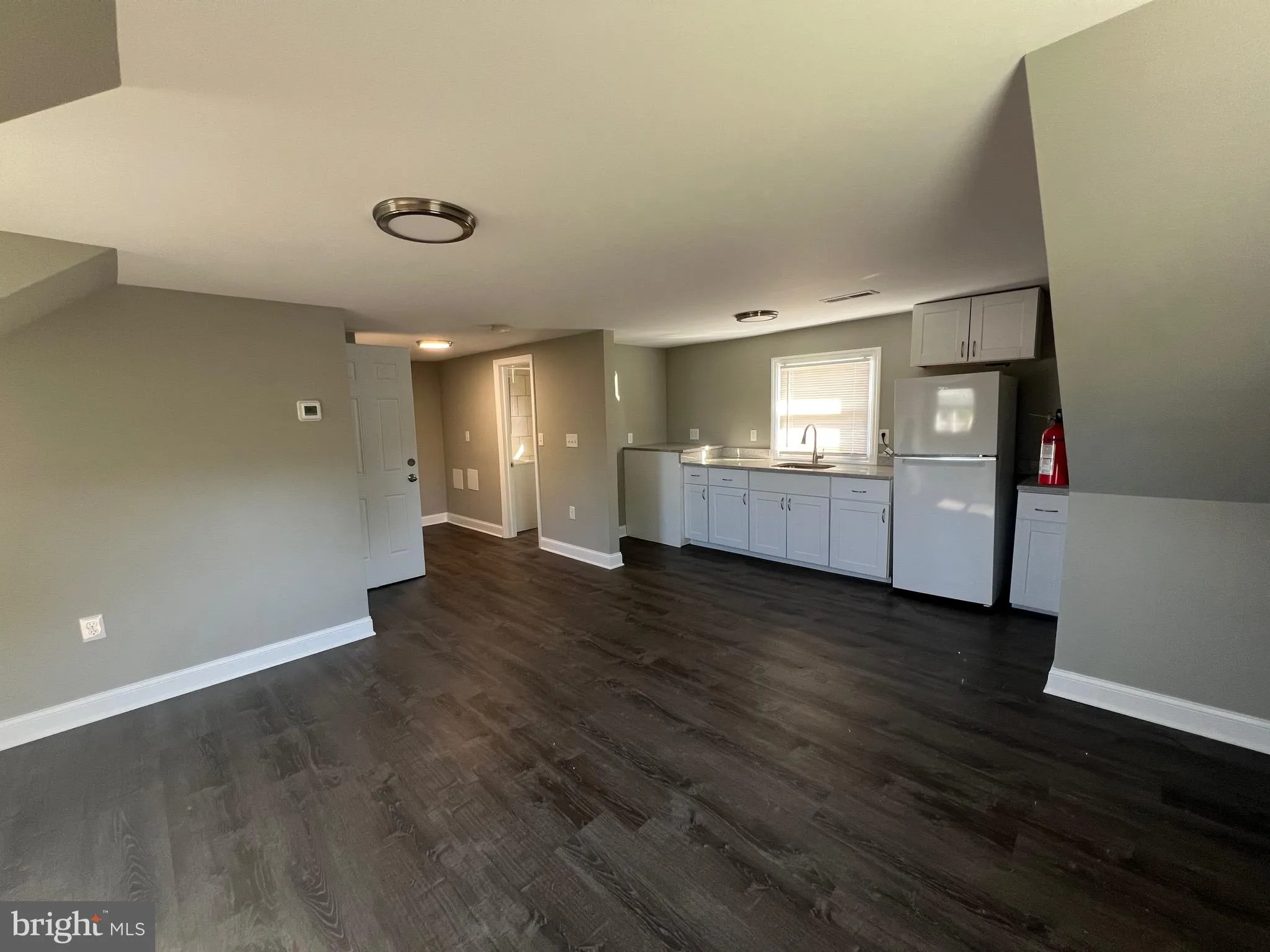 Pennsauken, New Jersey 08109, United States, 5 Bedrooms Bedrooms, ,2 BathroomsBathrooms,Residential,Pending,118384