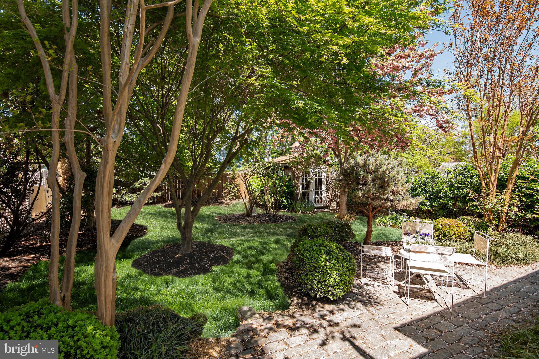 HISTORIC DISTRICT - WEST END - Residential