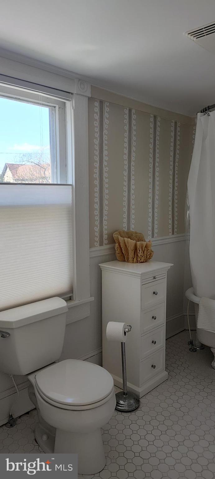 HISTORIC DISTRICT - WEST END - Residential