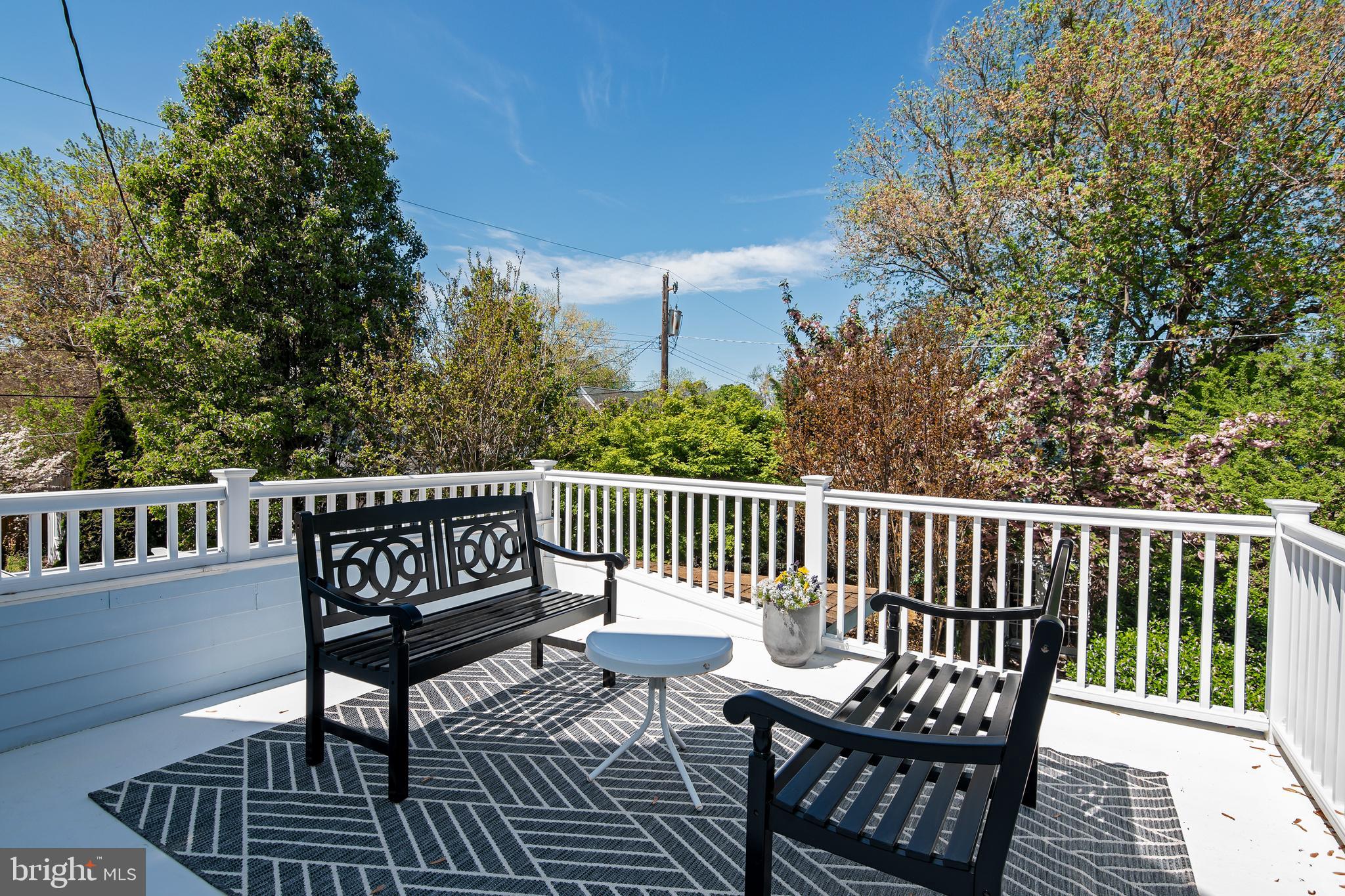 HISTORIC DISTRICT - WEST END - Residential