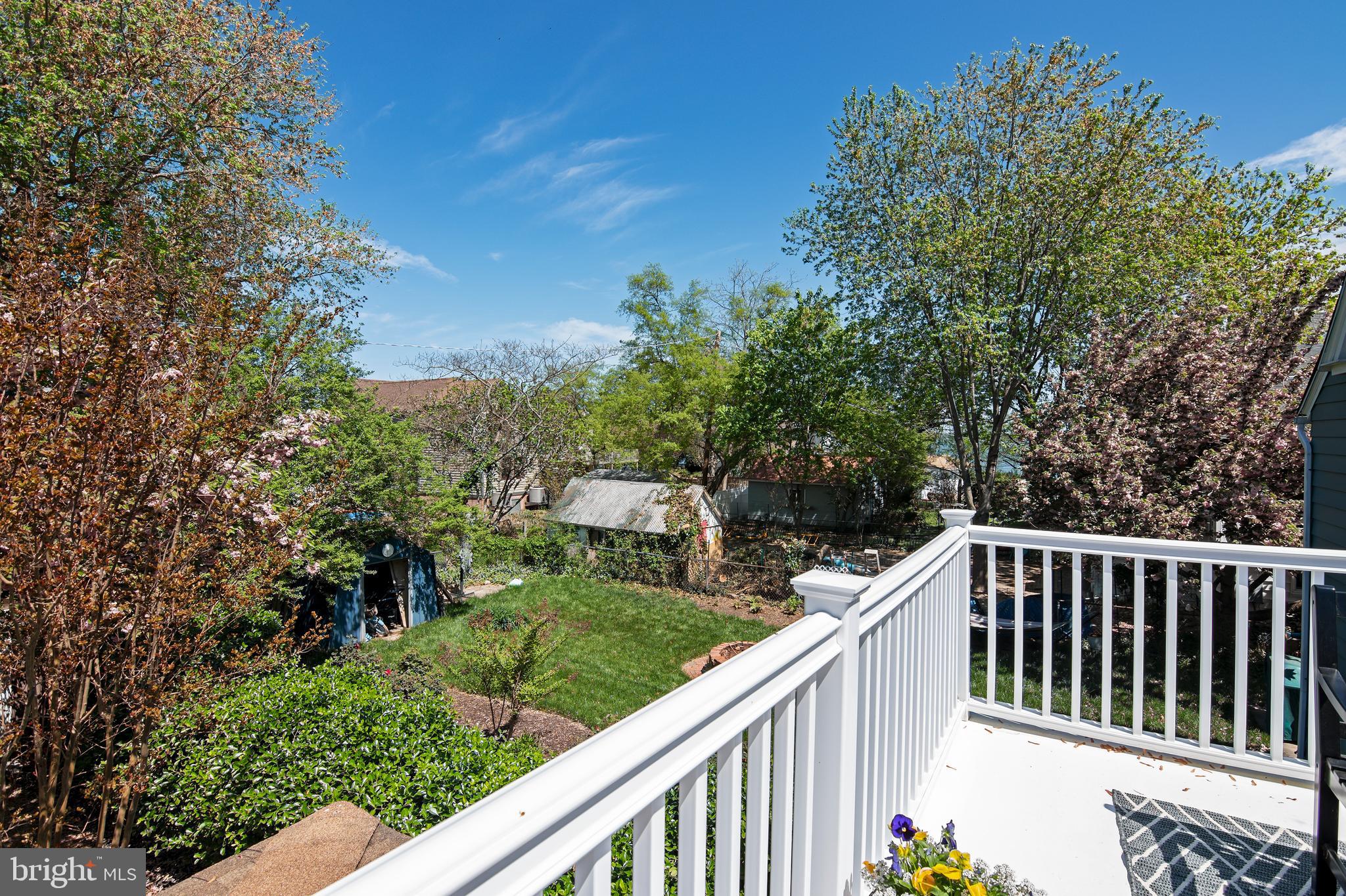 HISTORIC DISTRICT - WEST END - Residential