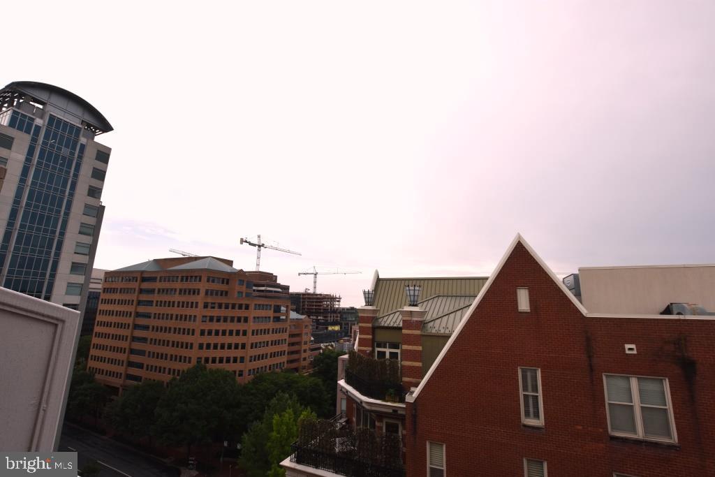 CHASE AT BETHESDA CODM - Residential Lease