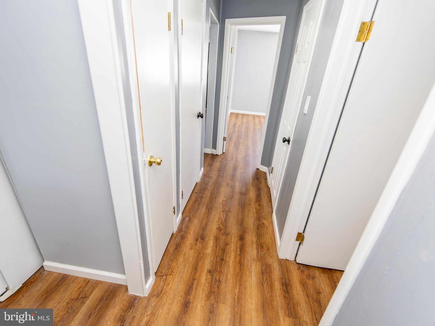 LYNBROOK - Residential