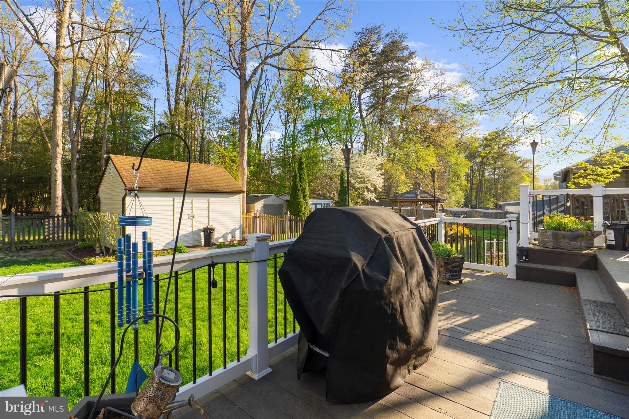 SHANNON SQUARE - Residential