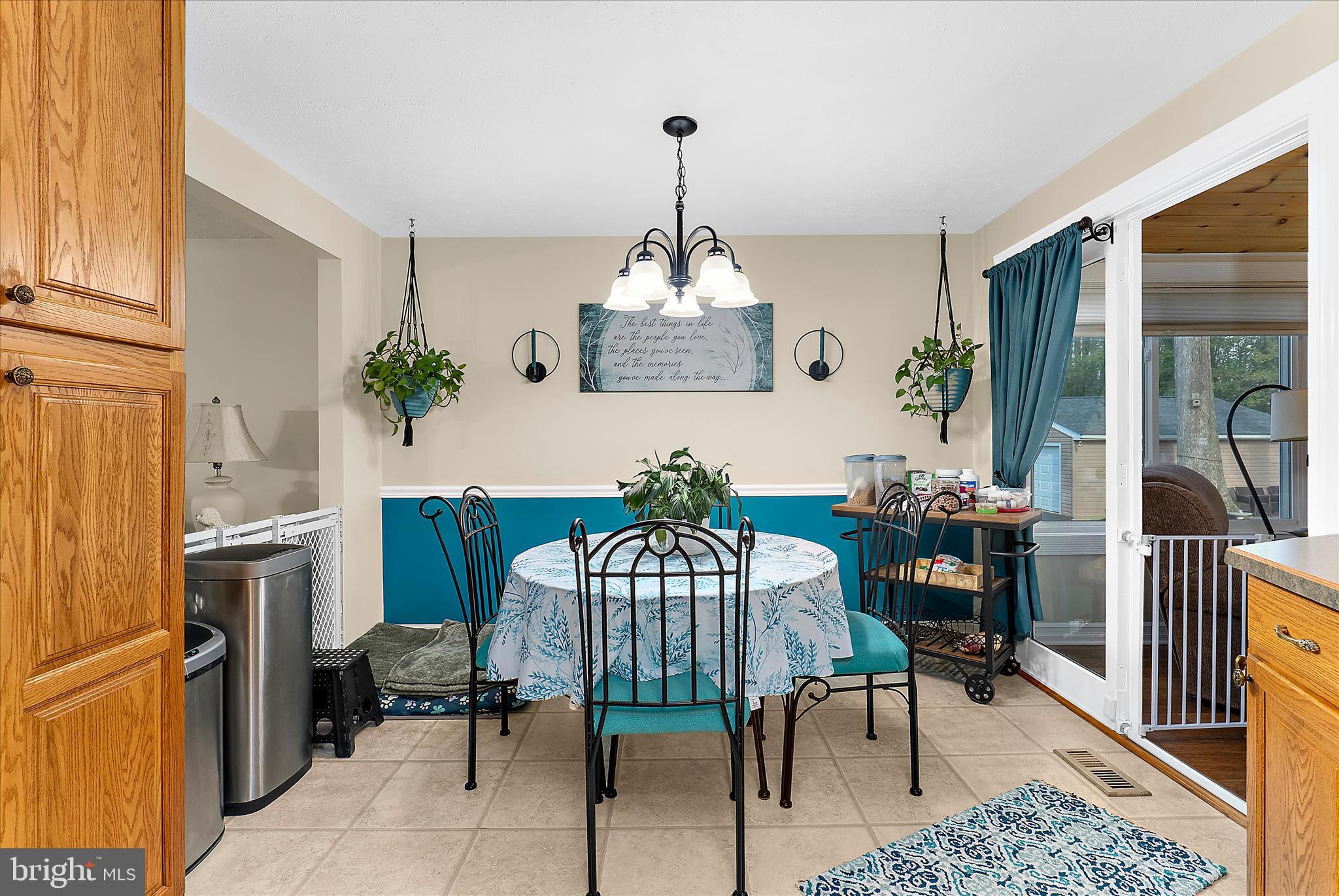 SHANNON SQUARE - Residential