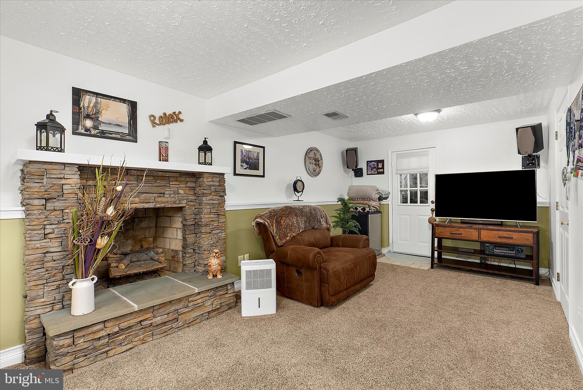 SHANNON SQUARE - Residential