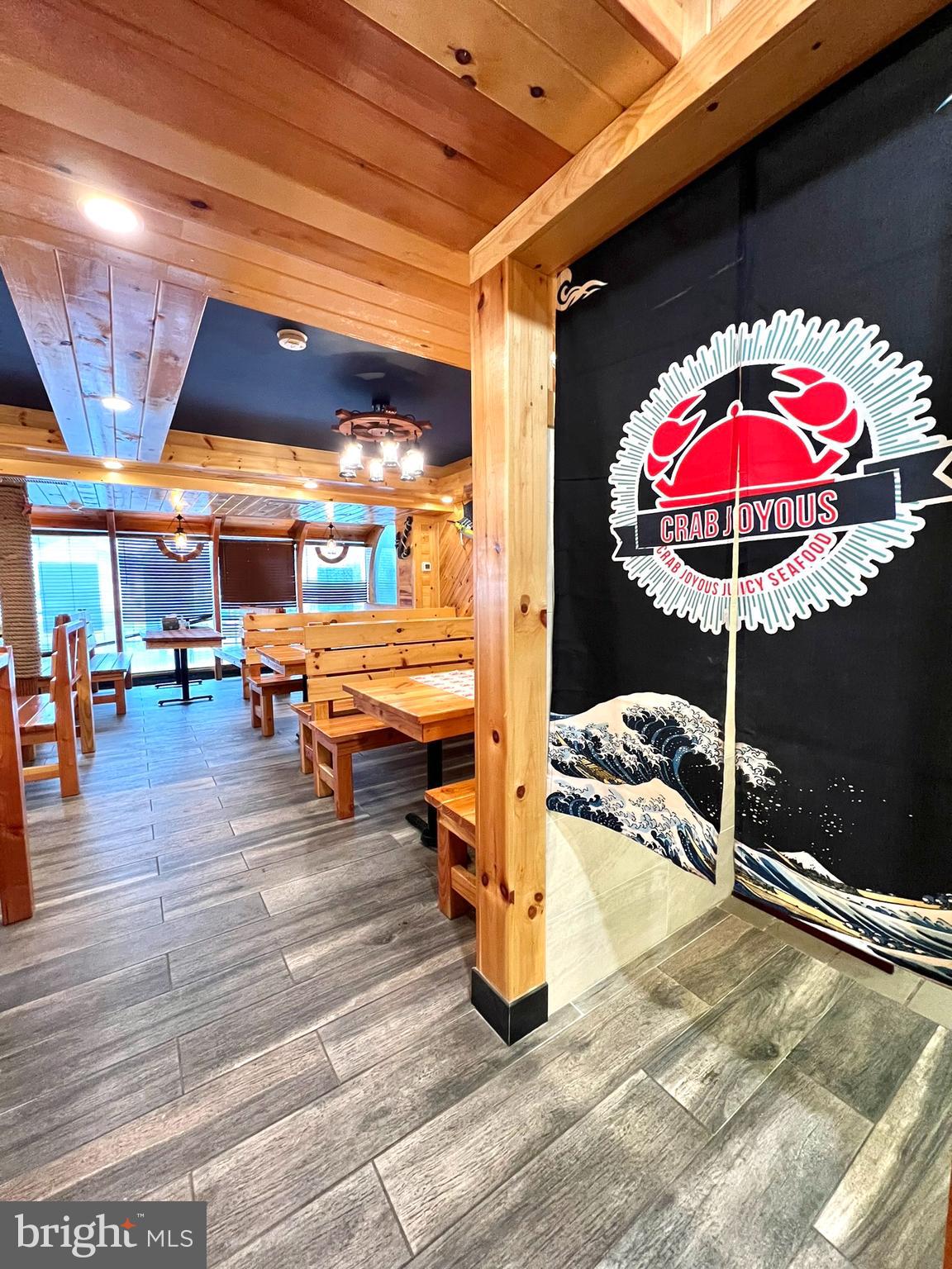 CLIFTON HEIGHTS - Residential