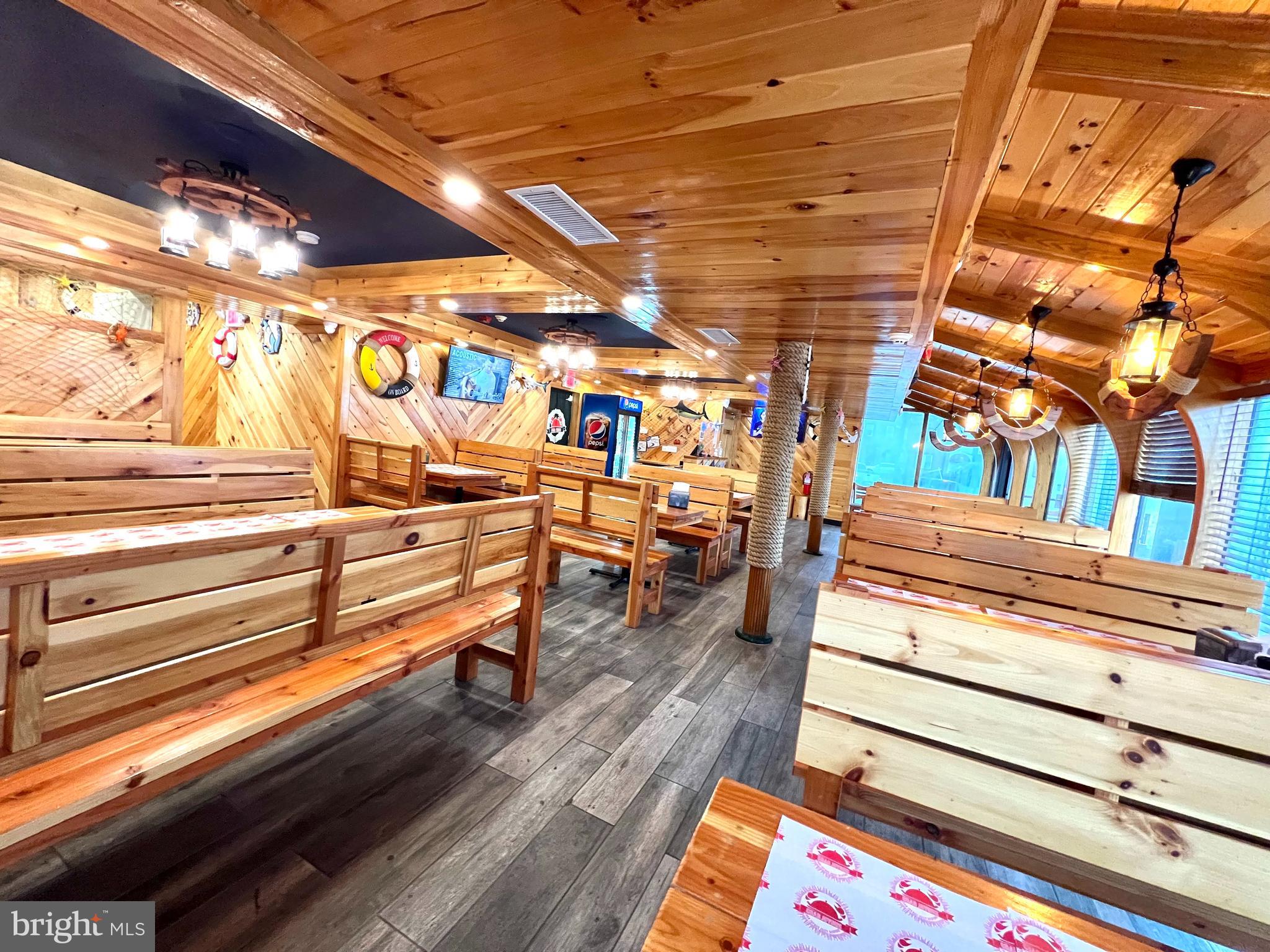 CLIFTON HEIGHTS - Residential