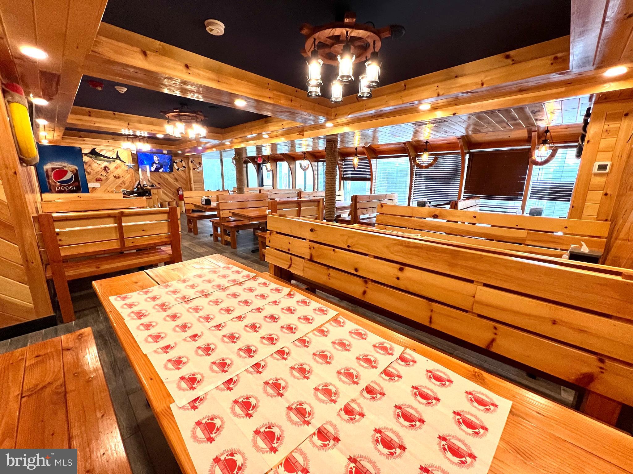 CLIFTON HEIGHTS - Residential