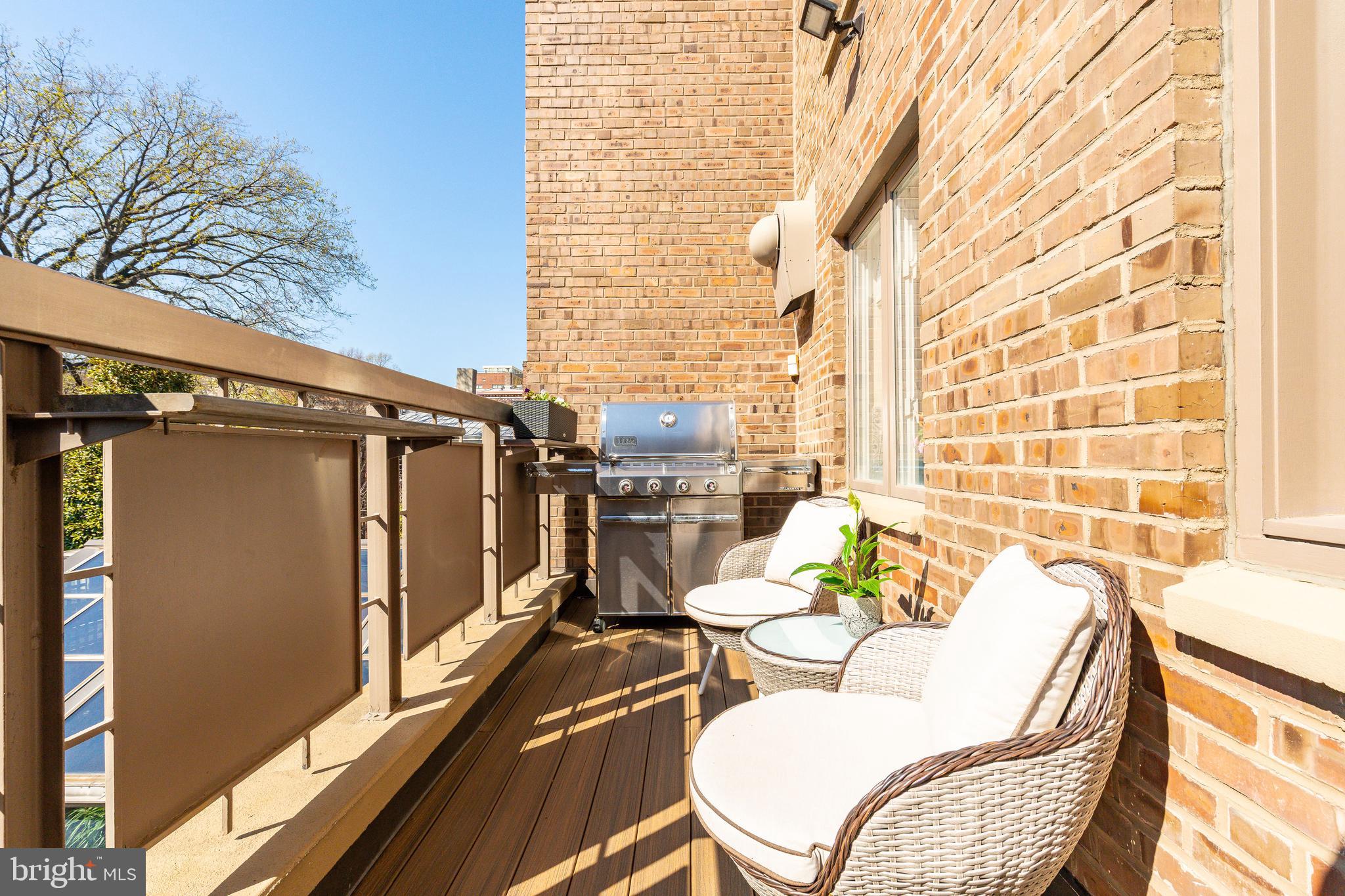 SOCIETY HILL - Residential