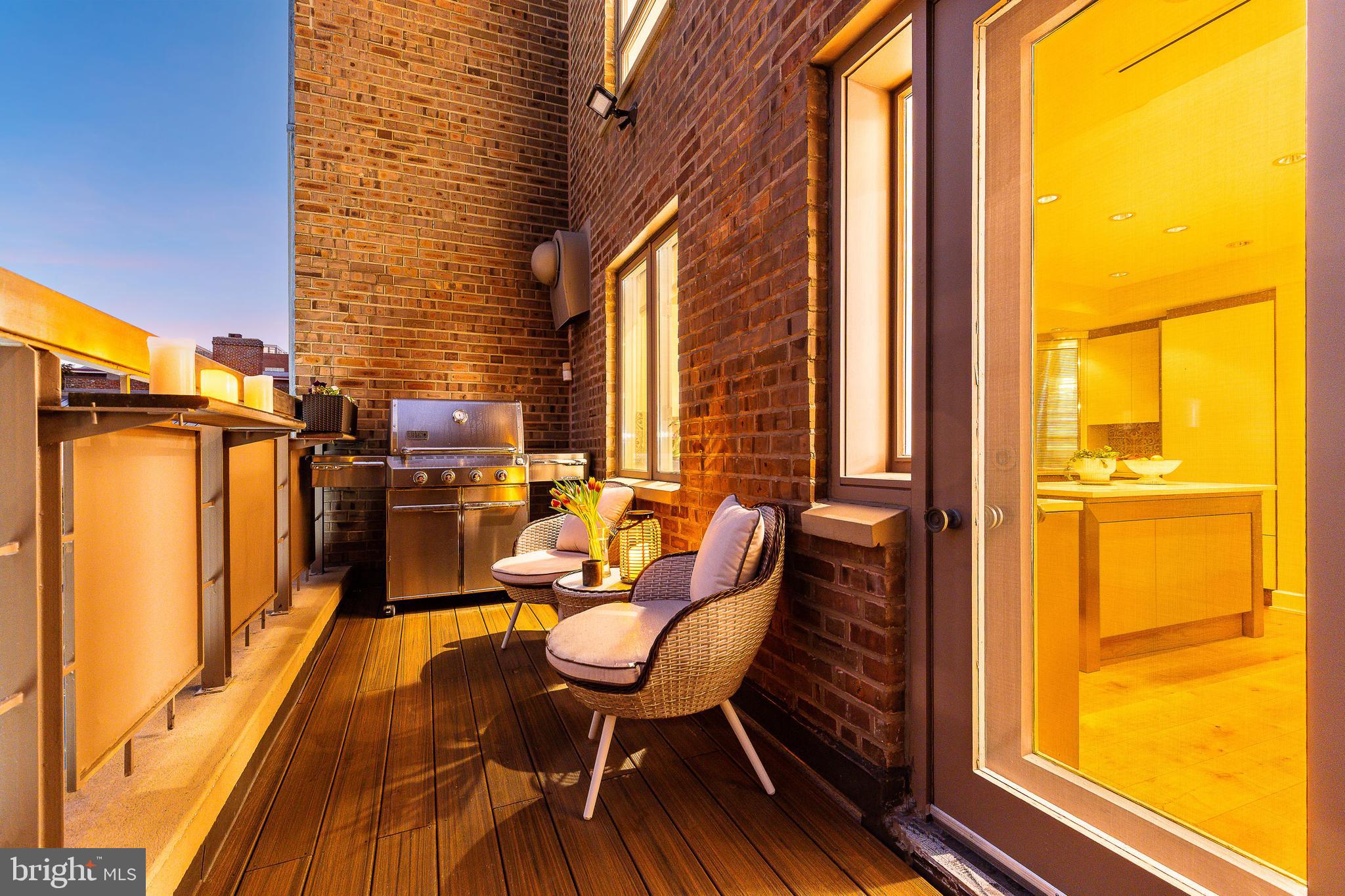 SOCIETY HILL - Residential