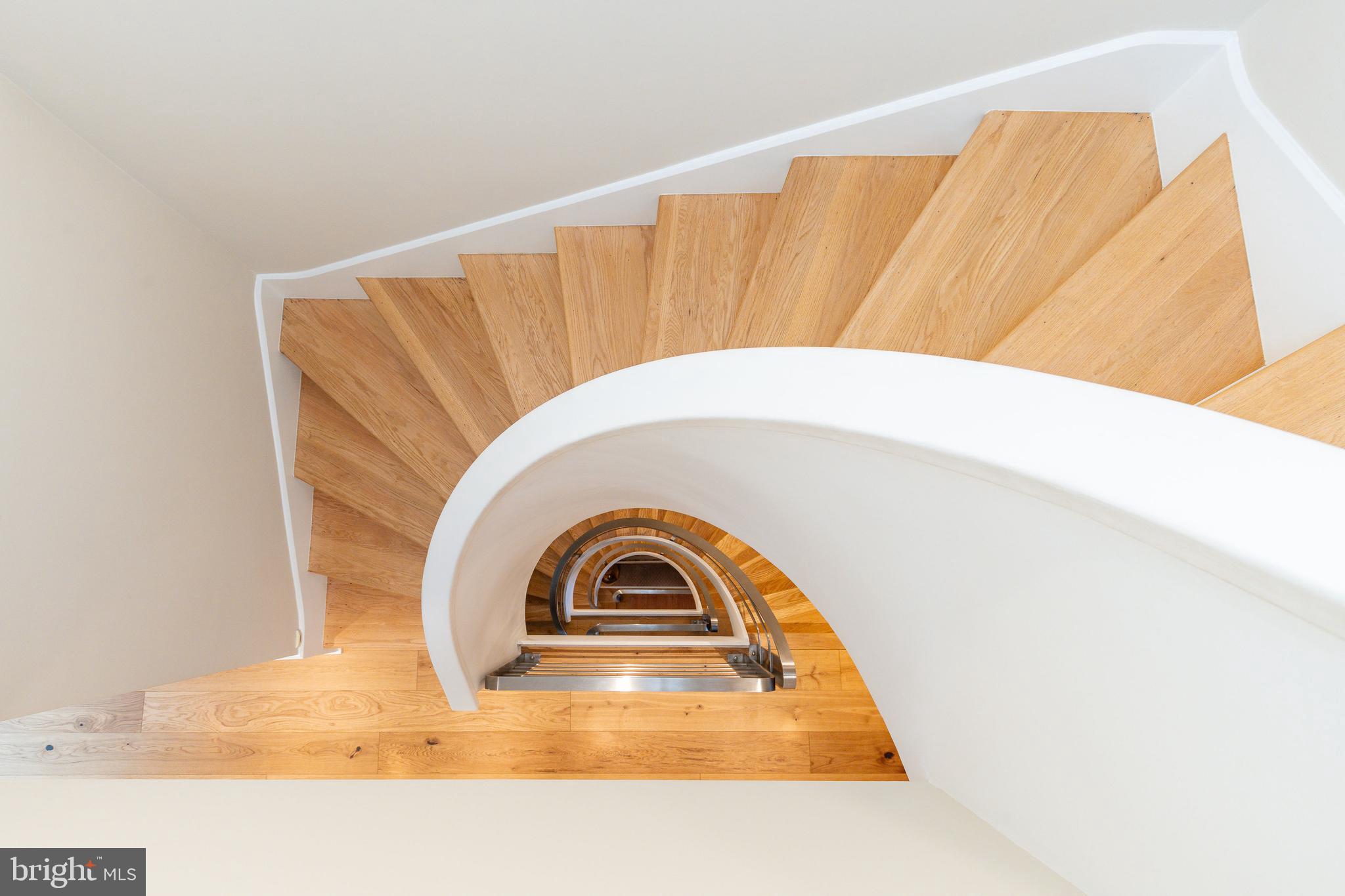 SOCIETY HILL - Residential