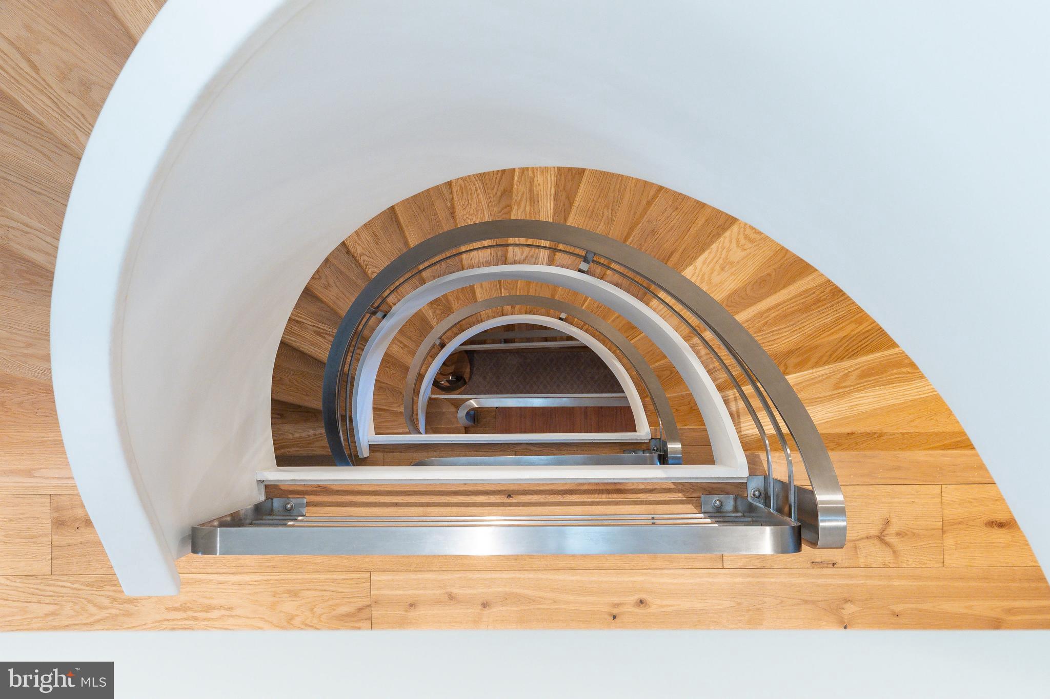 SOCIETY HILL - Residential