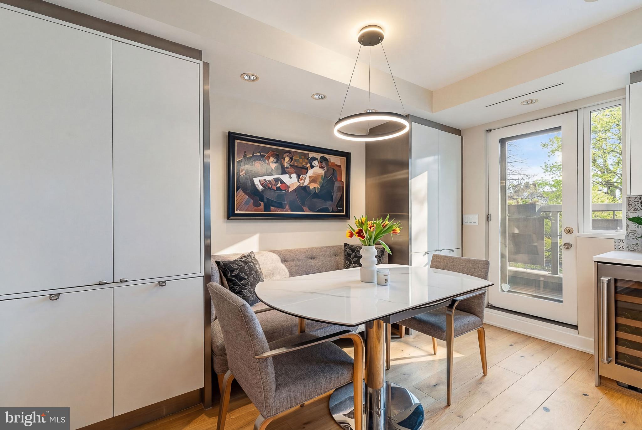 SOCIETY HILL - Residential