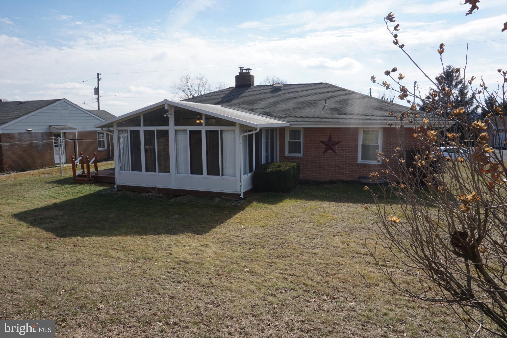 YORK NEW SALEM - Residential