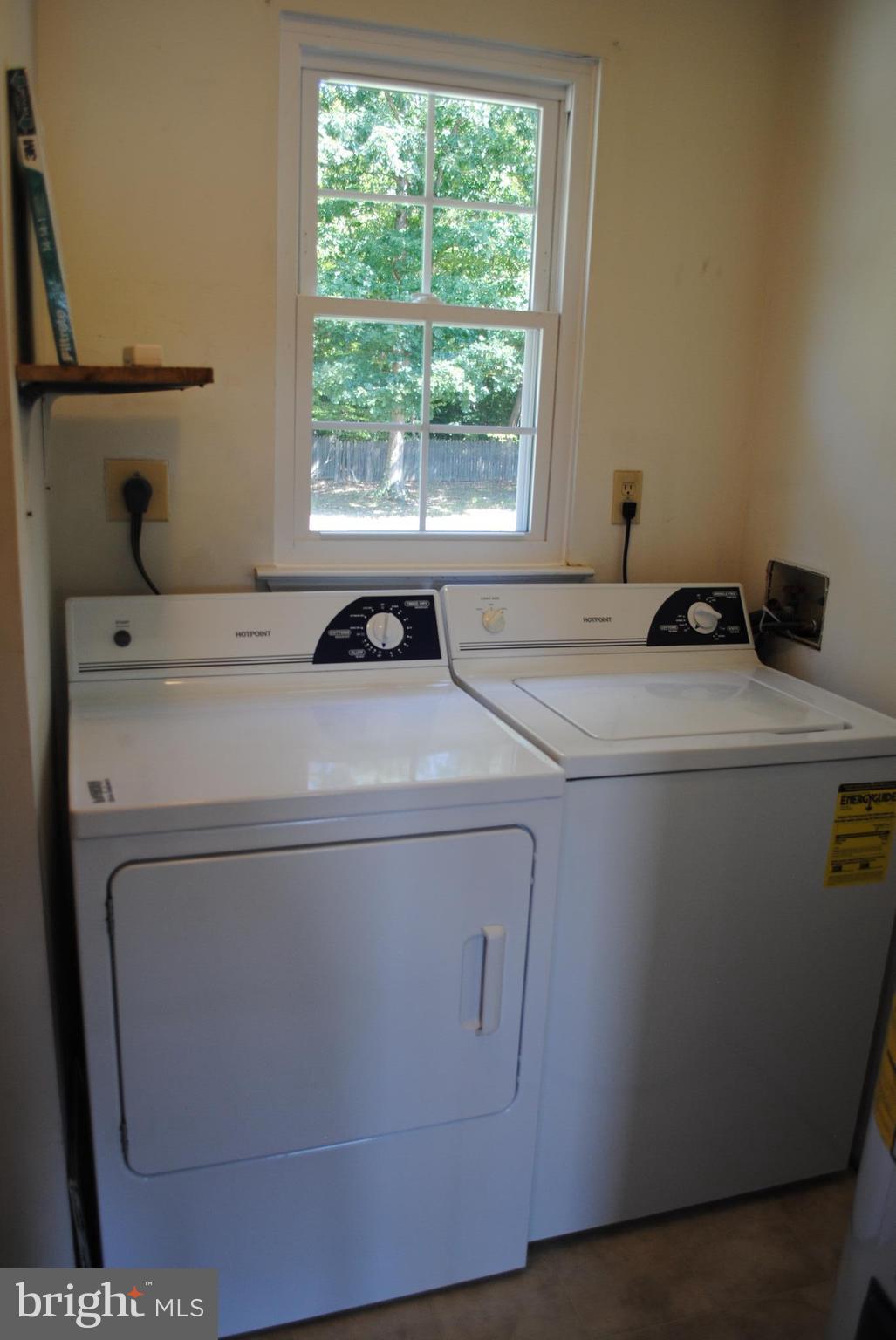 PANQUIA OAKS SUB - Residential Lease