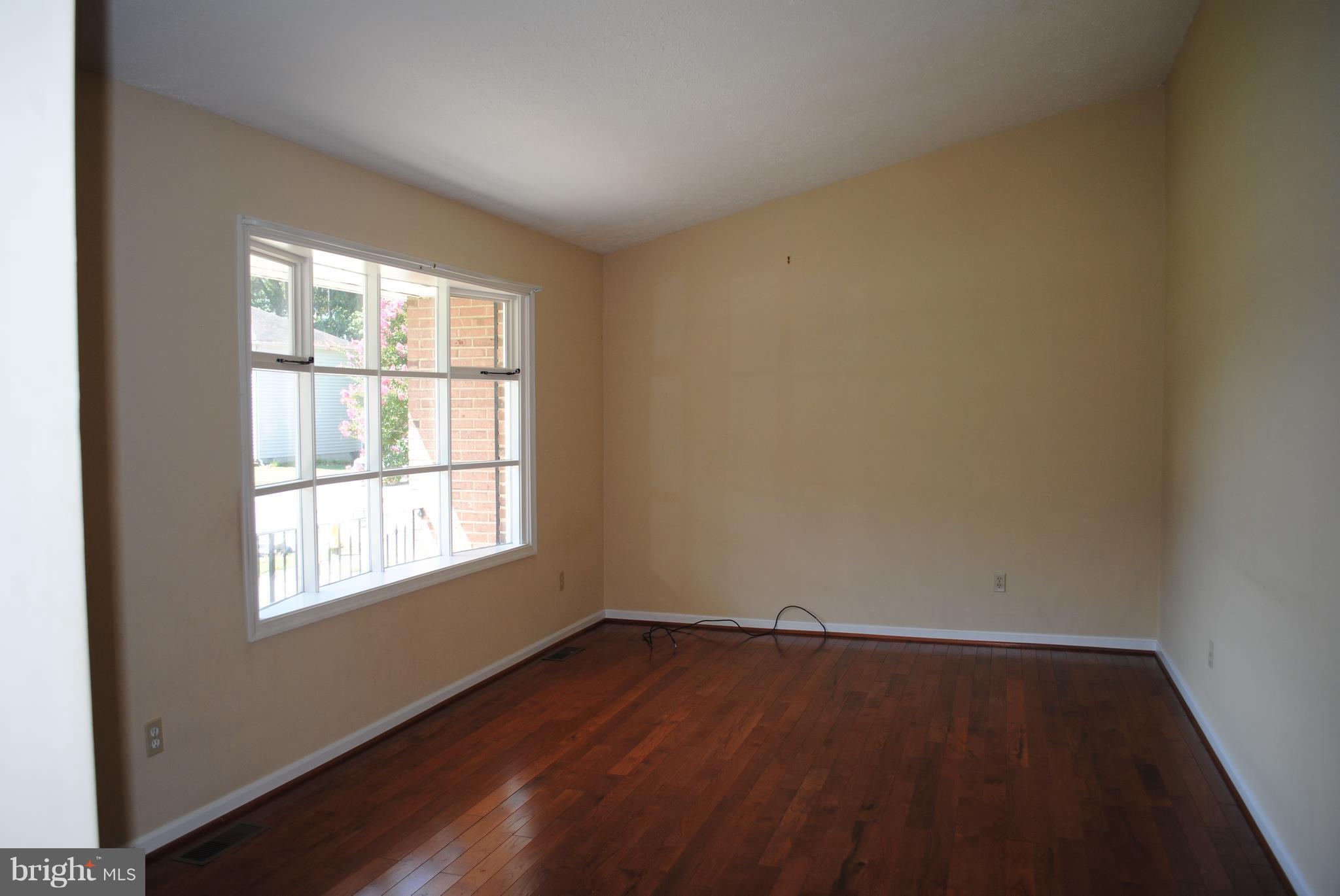 PANQUIA OAKS SUB - Residential Lease