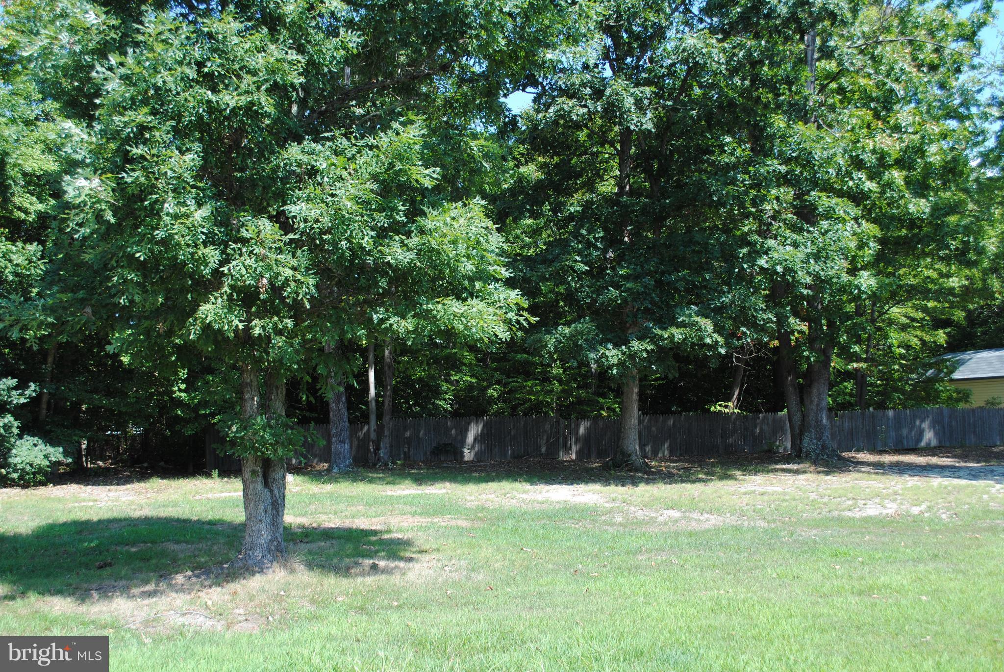 PANQUIA OAKS SUB - Residential Lease