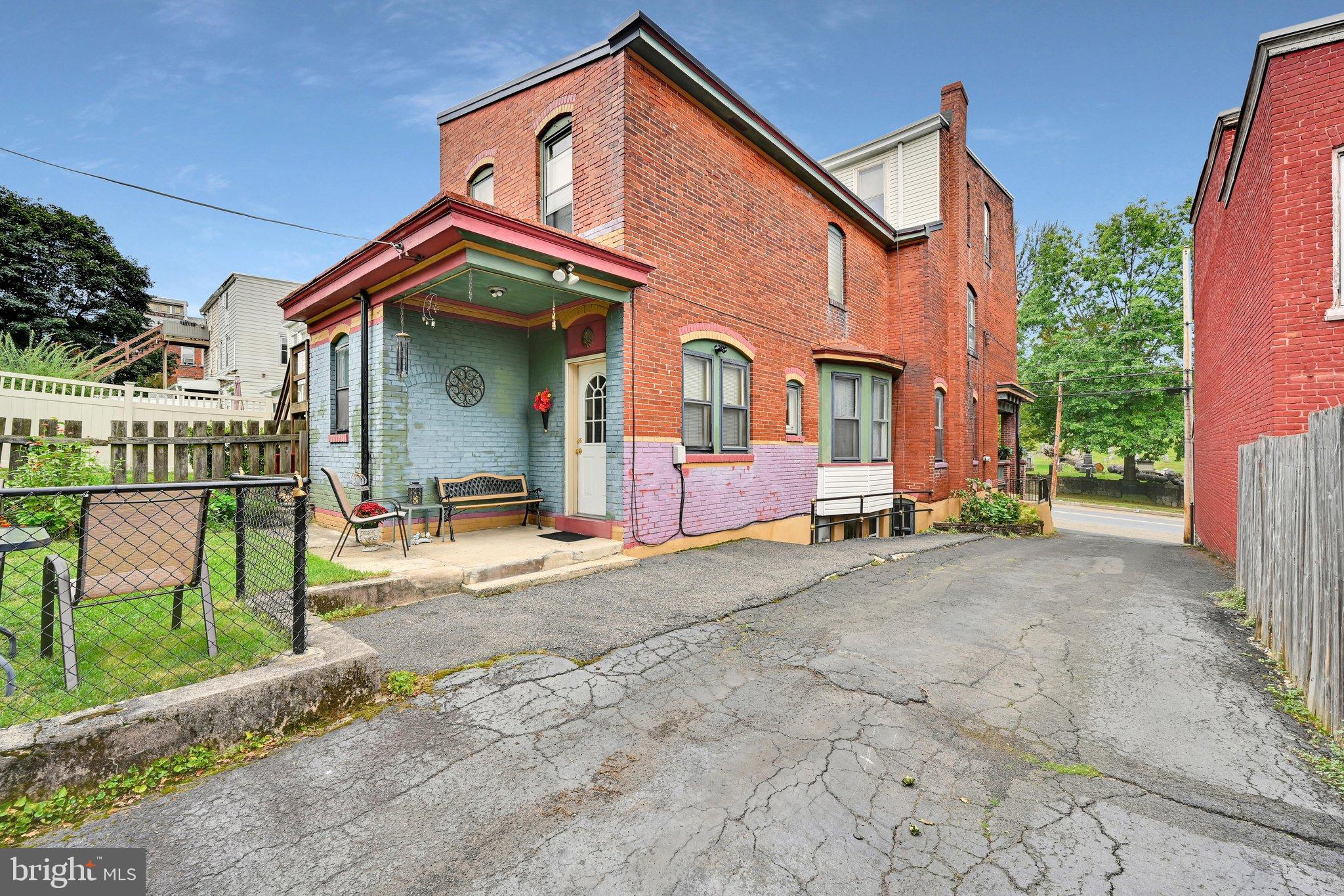 1329 W MARKET STREET