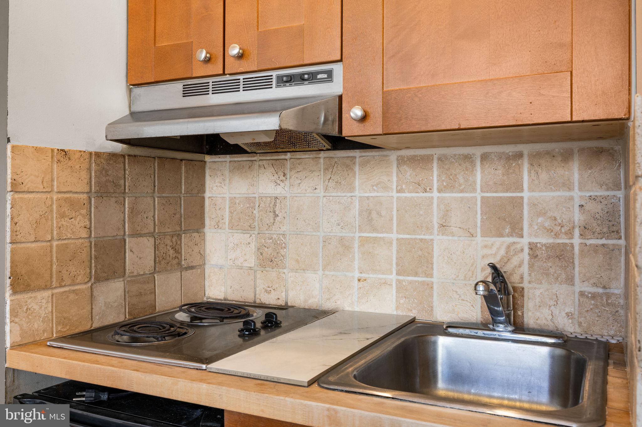 WASHINGTON SQ WEST - Residential