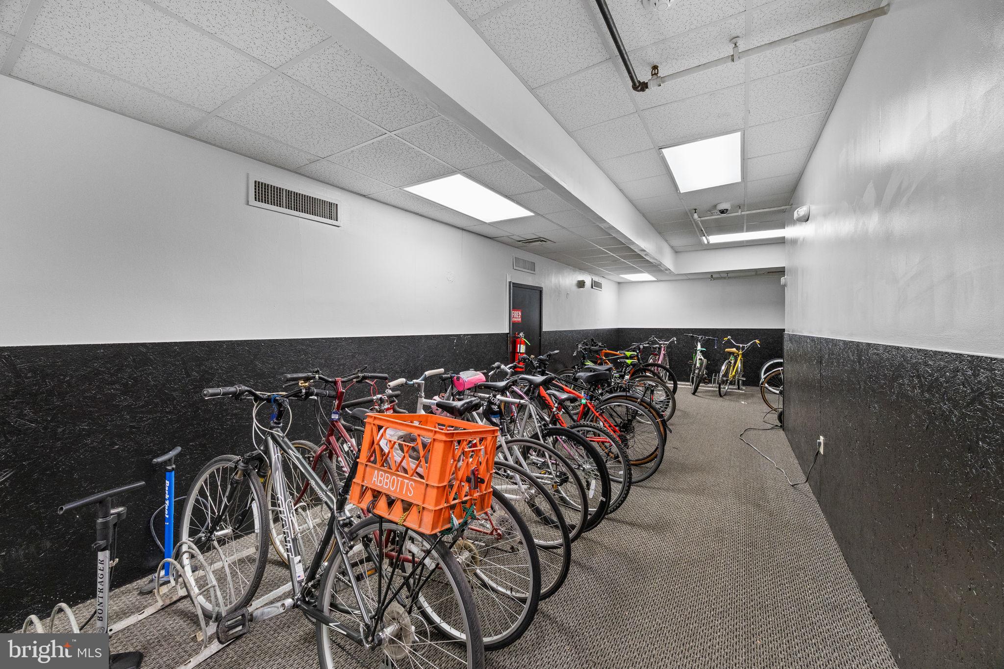 WASHINGTON SQ WEST - Residential