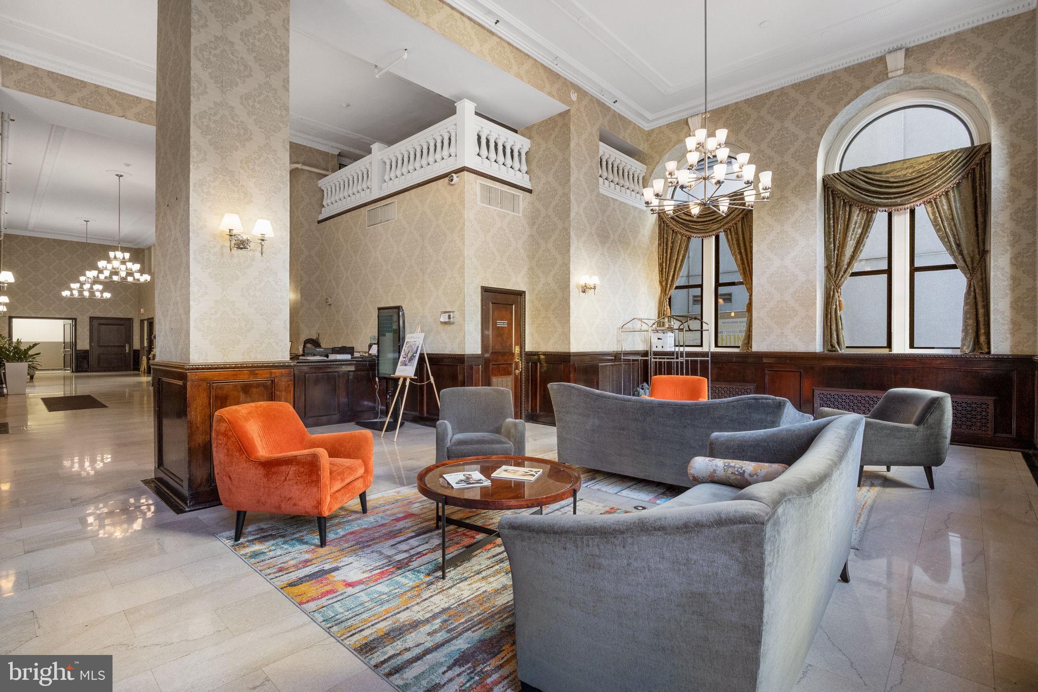 WASHINGTON SQ WEST - Residential