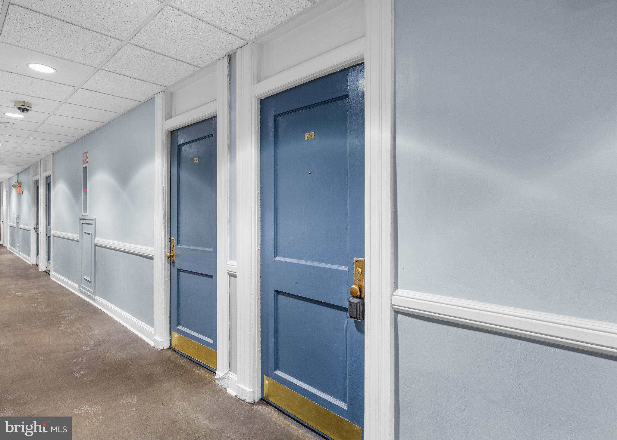 WASHINGTON SQ WEST - Residential