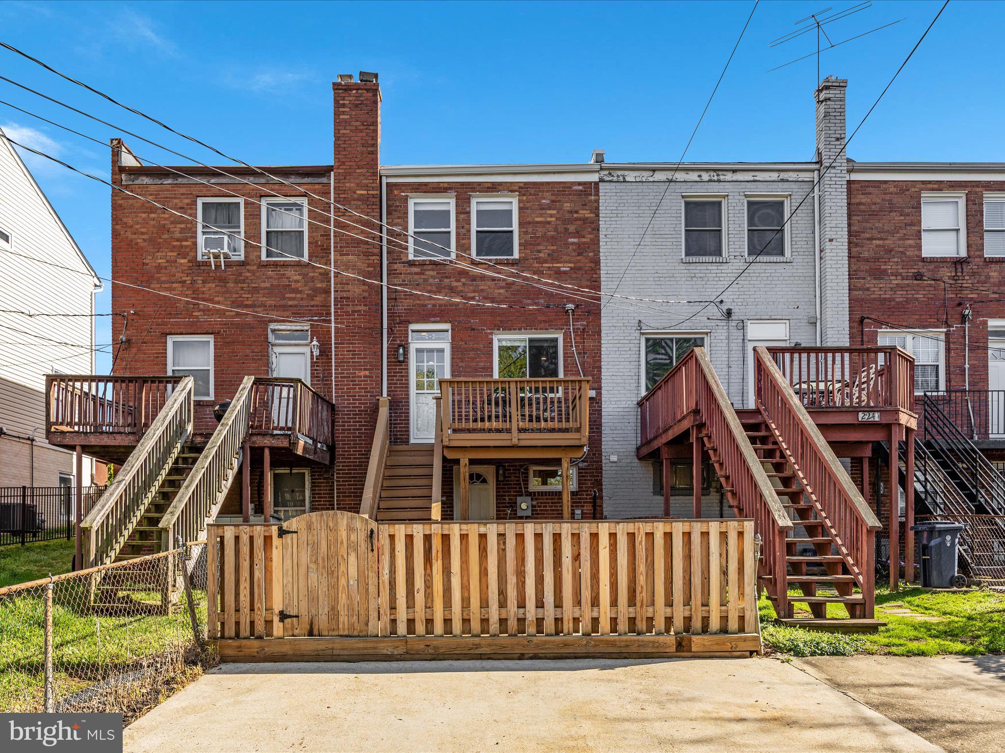 LYNHAVEN - Residential