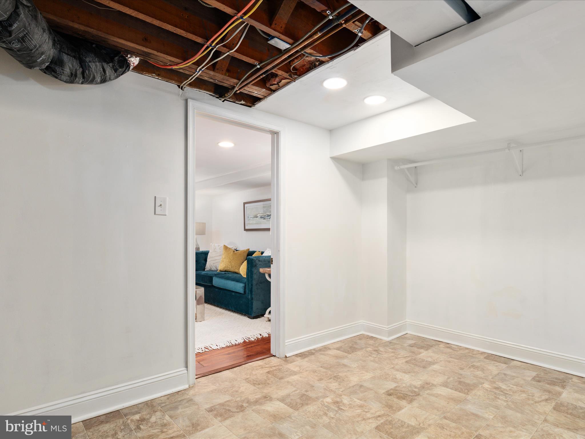 LYNHAVEN - Residential