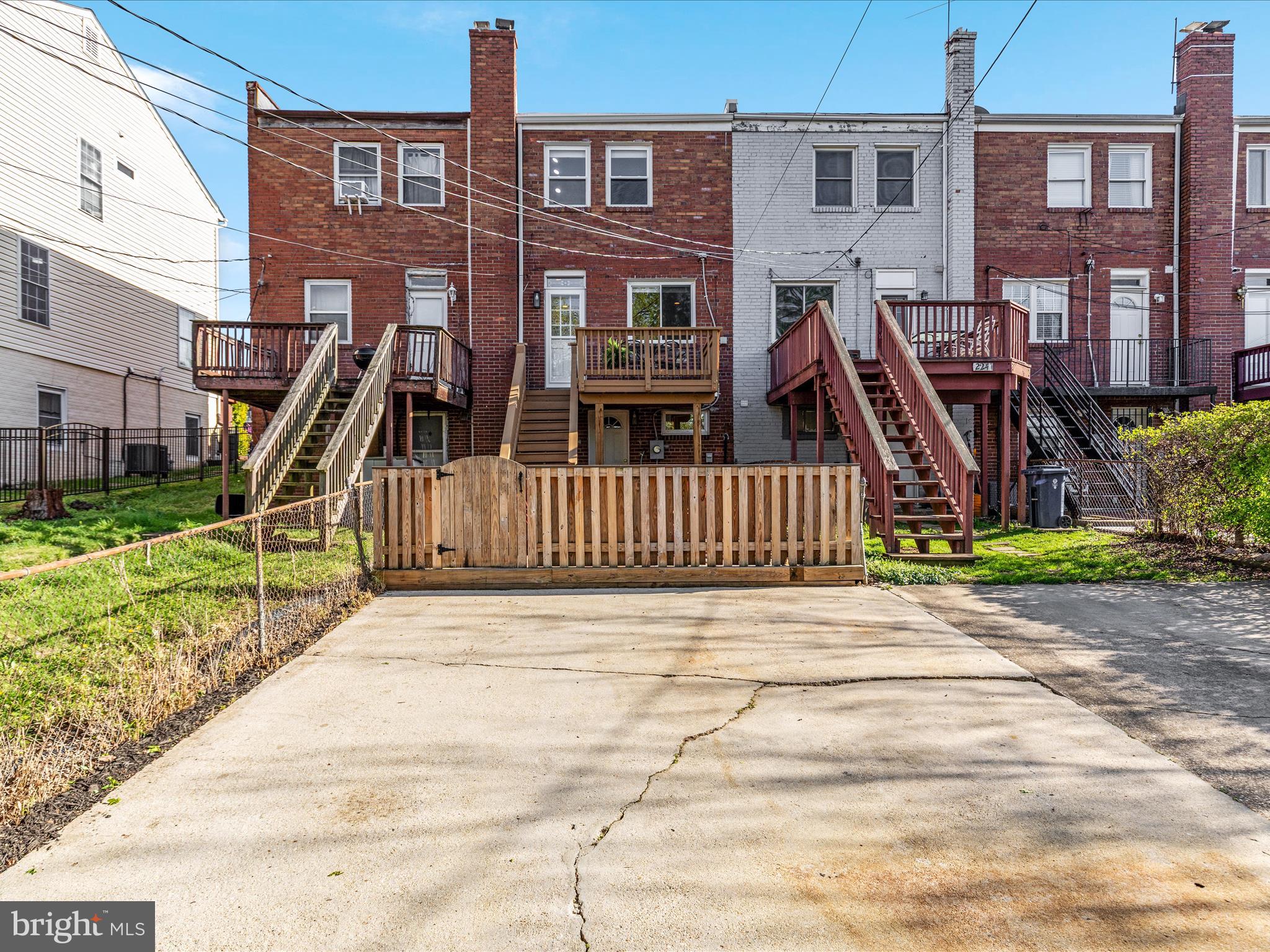 LYNHAVEN - Residential