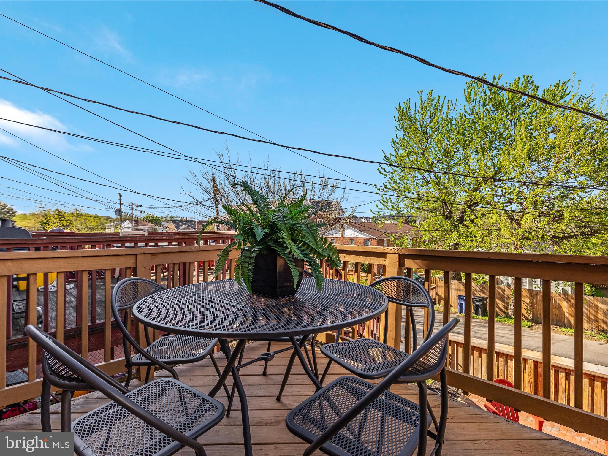 LYNHAVEN - Residential