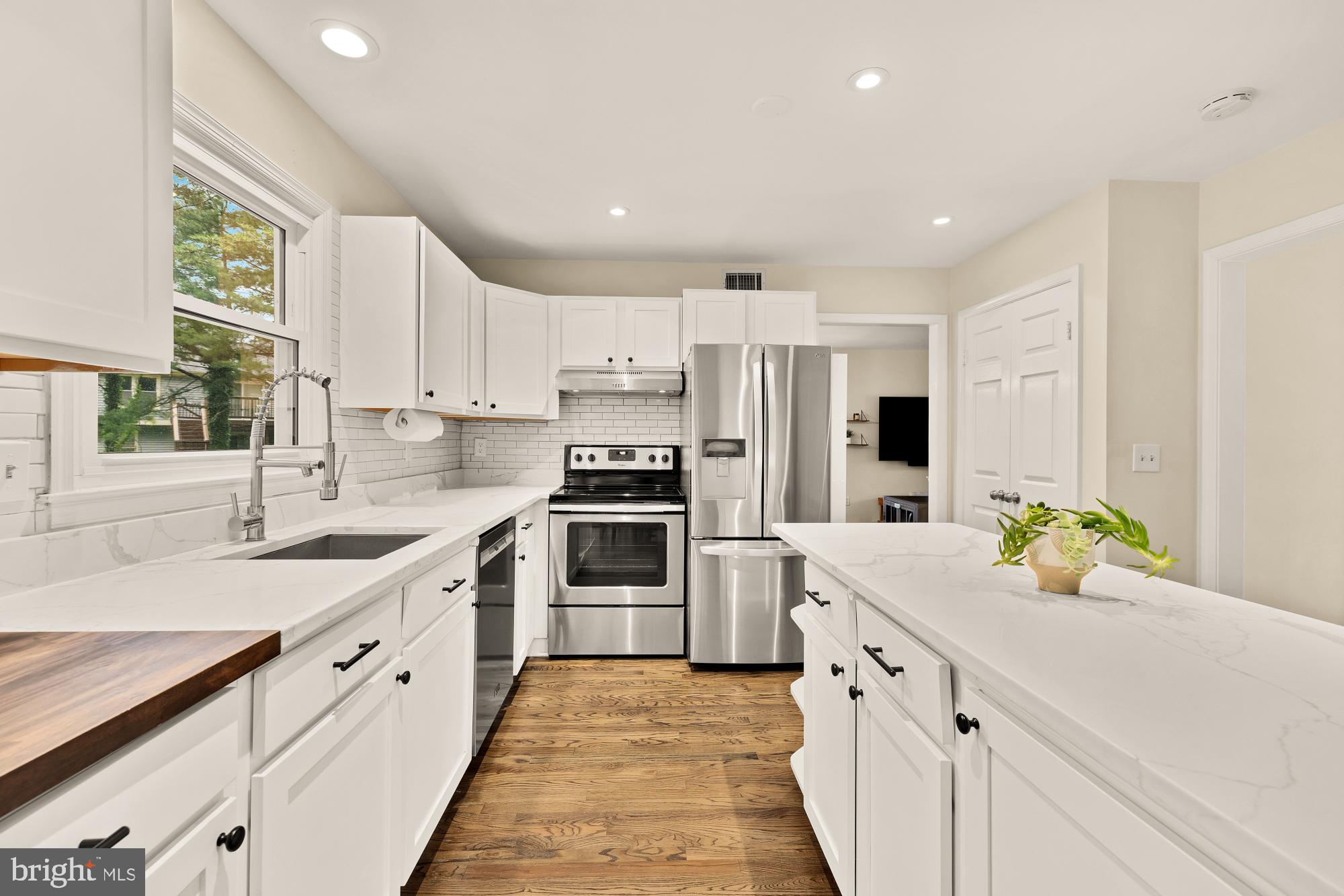 HALLOWELL - Residential