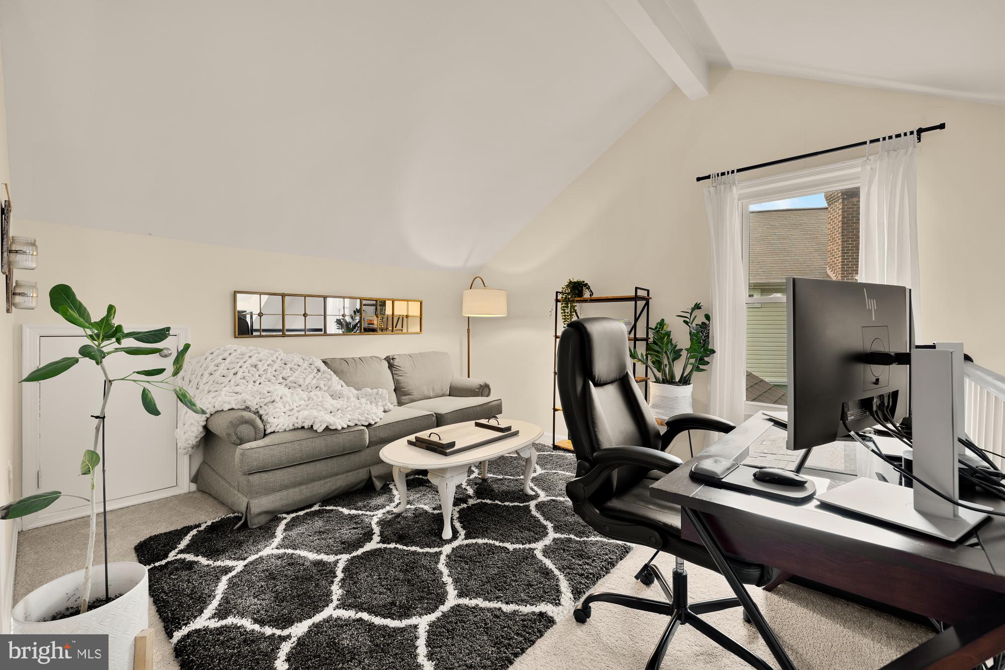 HALLOWELL - Residential