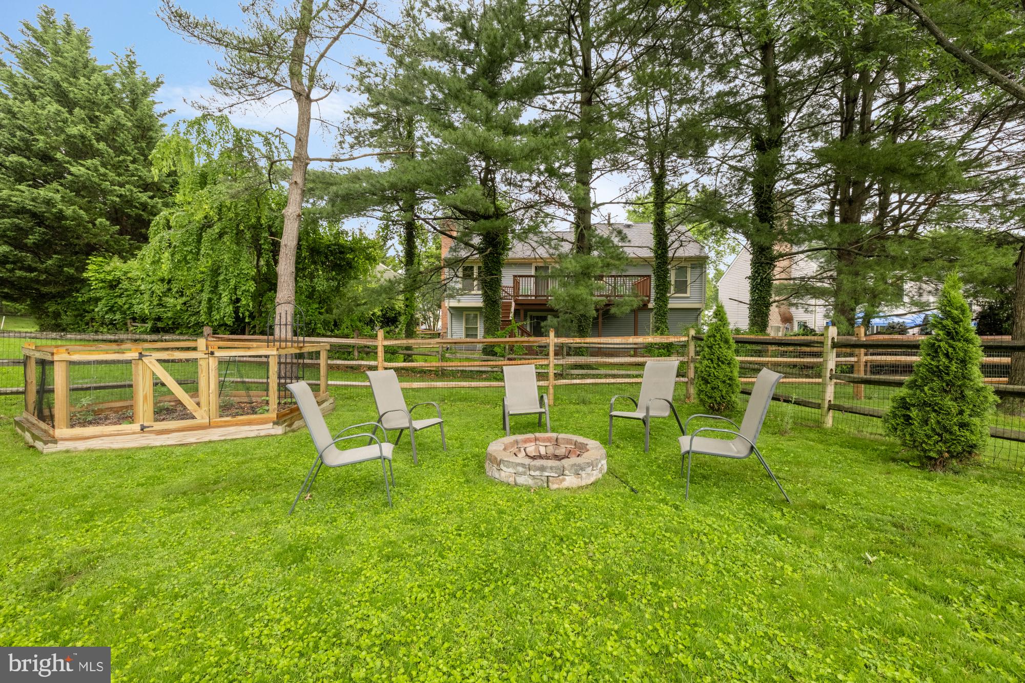 HALLOWELL - Residential