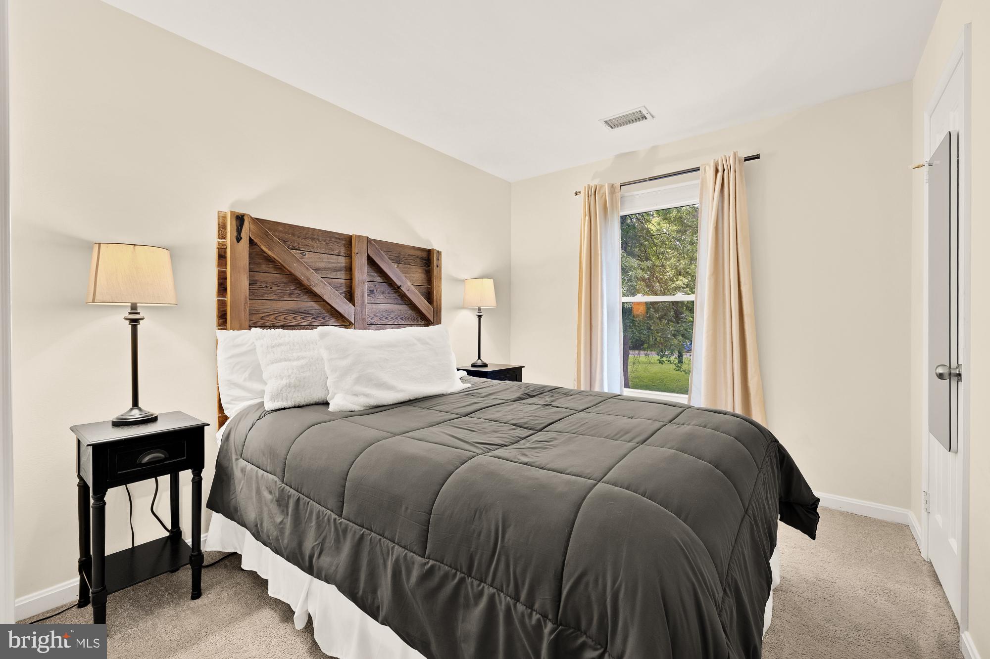 HALLOWELL - Residential