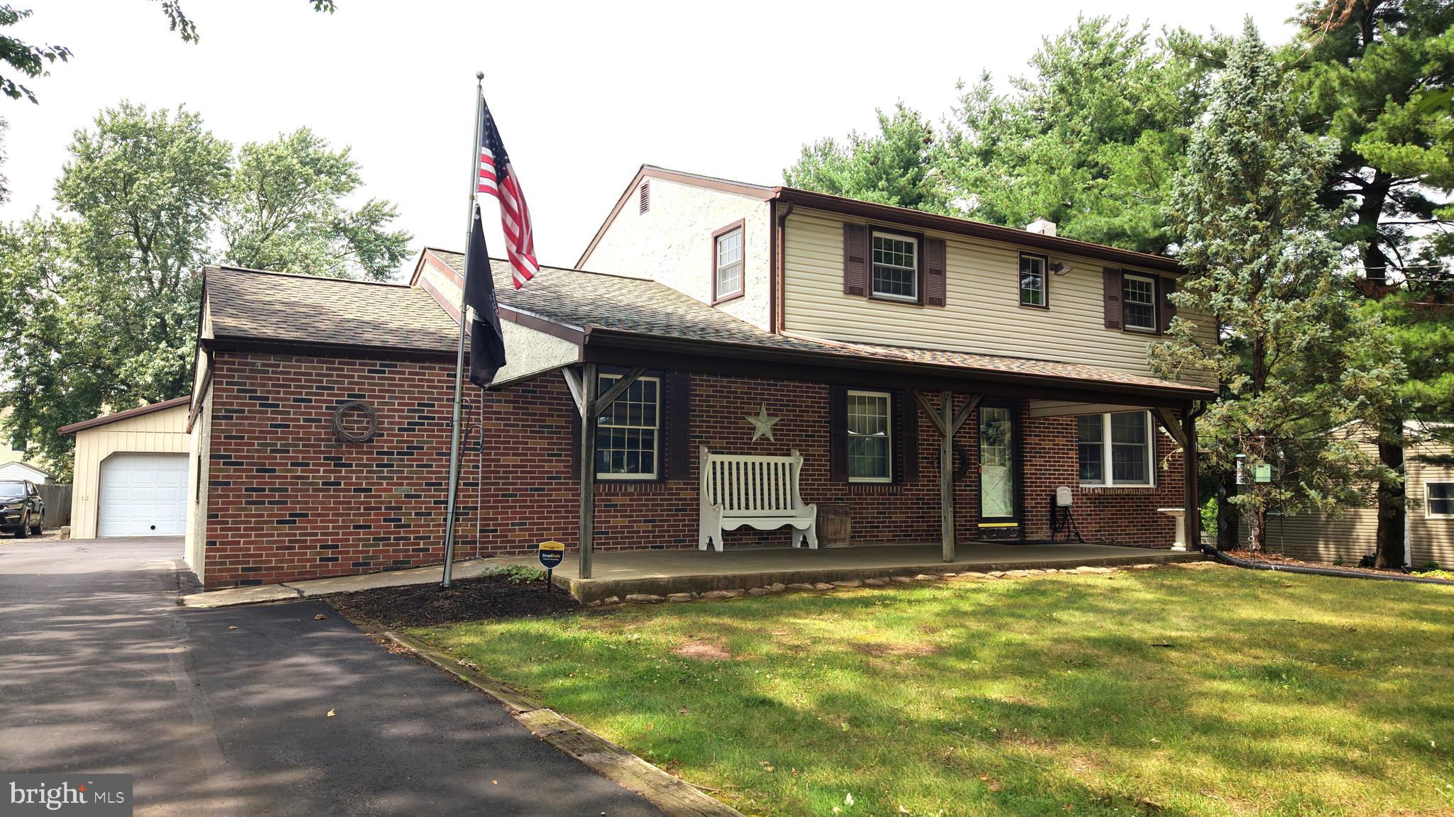 571 TOWNSHIP LINE ROAD