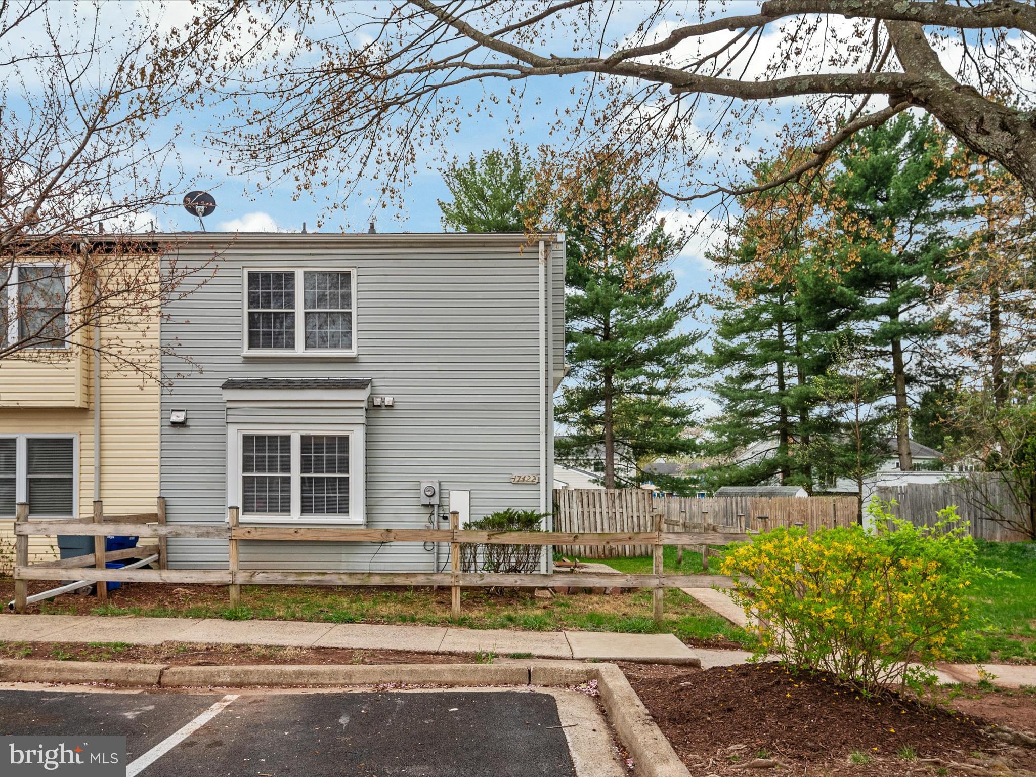 SUMMERHILL - Residential