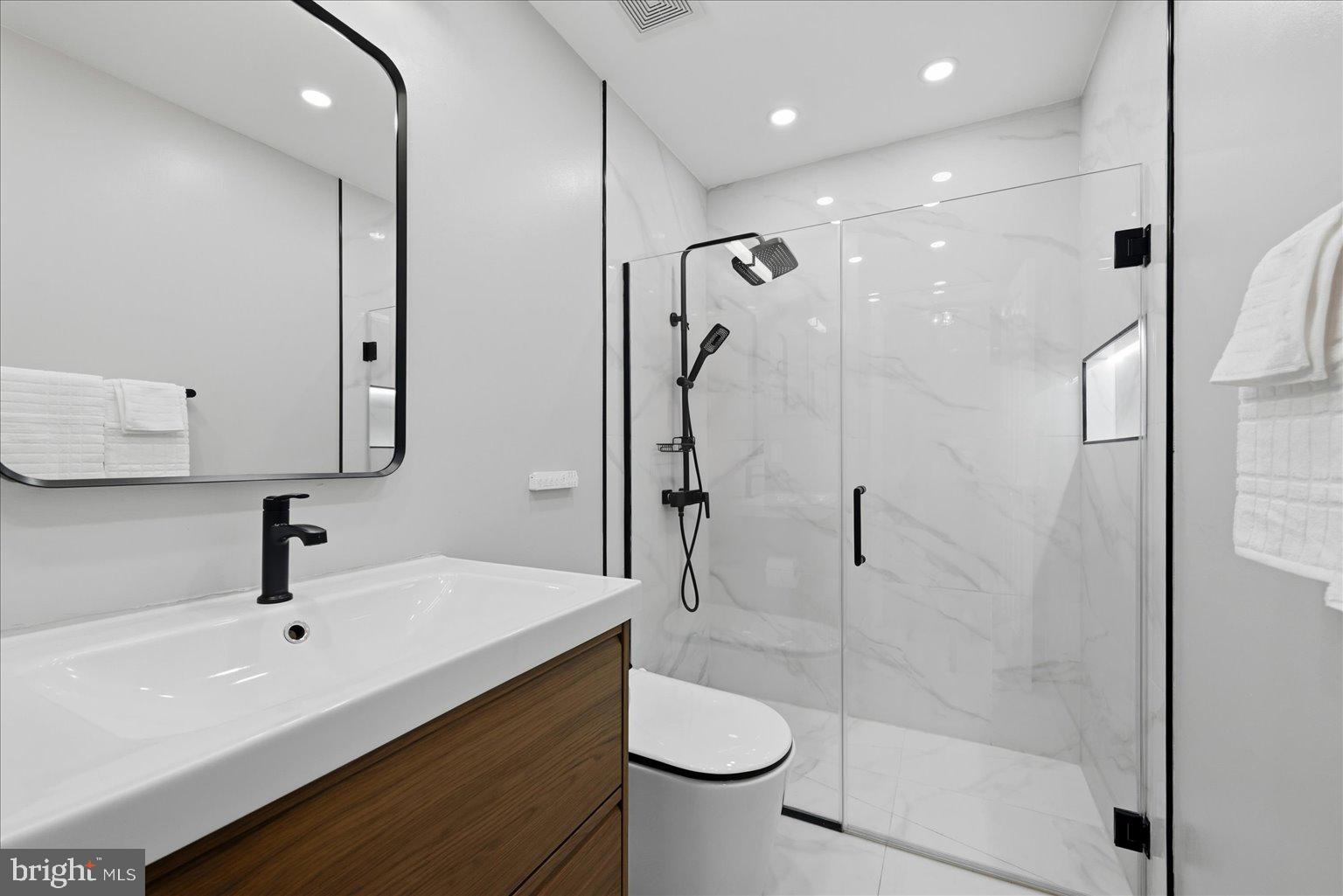 AMBERLEA AT SOUTH RIDING - Residential