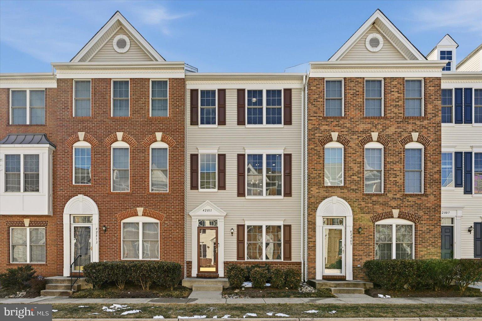 AMBERLEA AT SOUTH RIDING - Residential