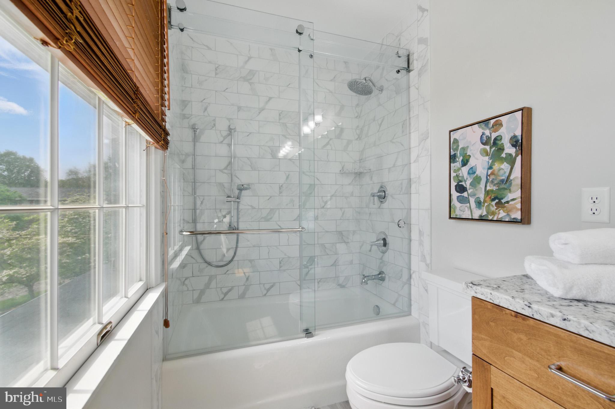 GLENMONT - Residential